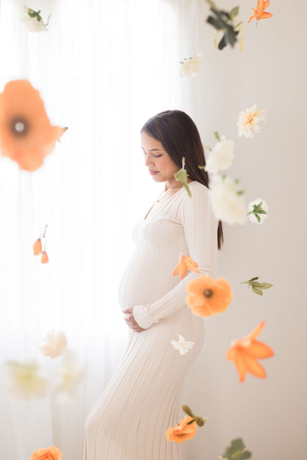 Natural maternity photo by D. Dream Photography by Keily Rotundo. Bradenton, Parrish, Lakewood Ranch, FL