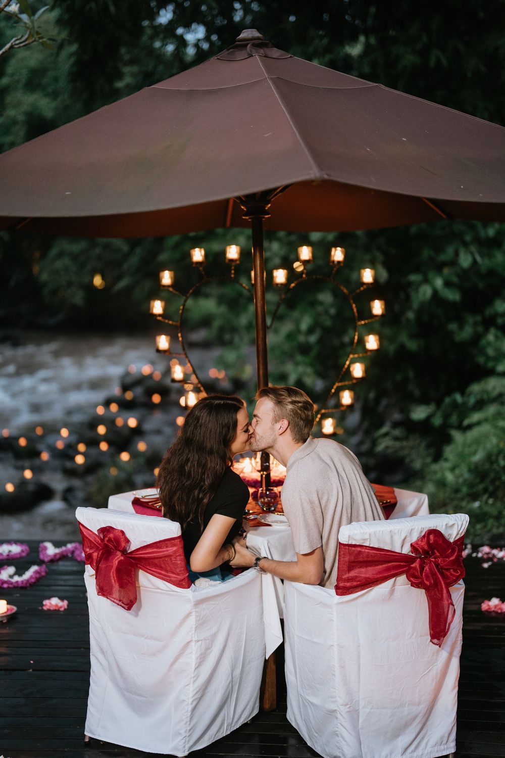 Romantic Bali proposal photoshoot at The Samaya Ubud surrounded by nature.