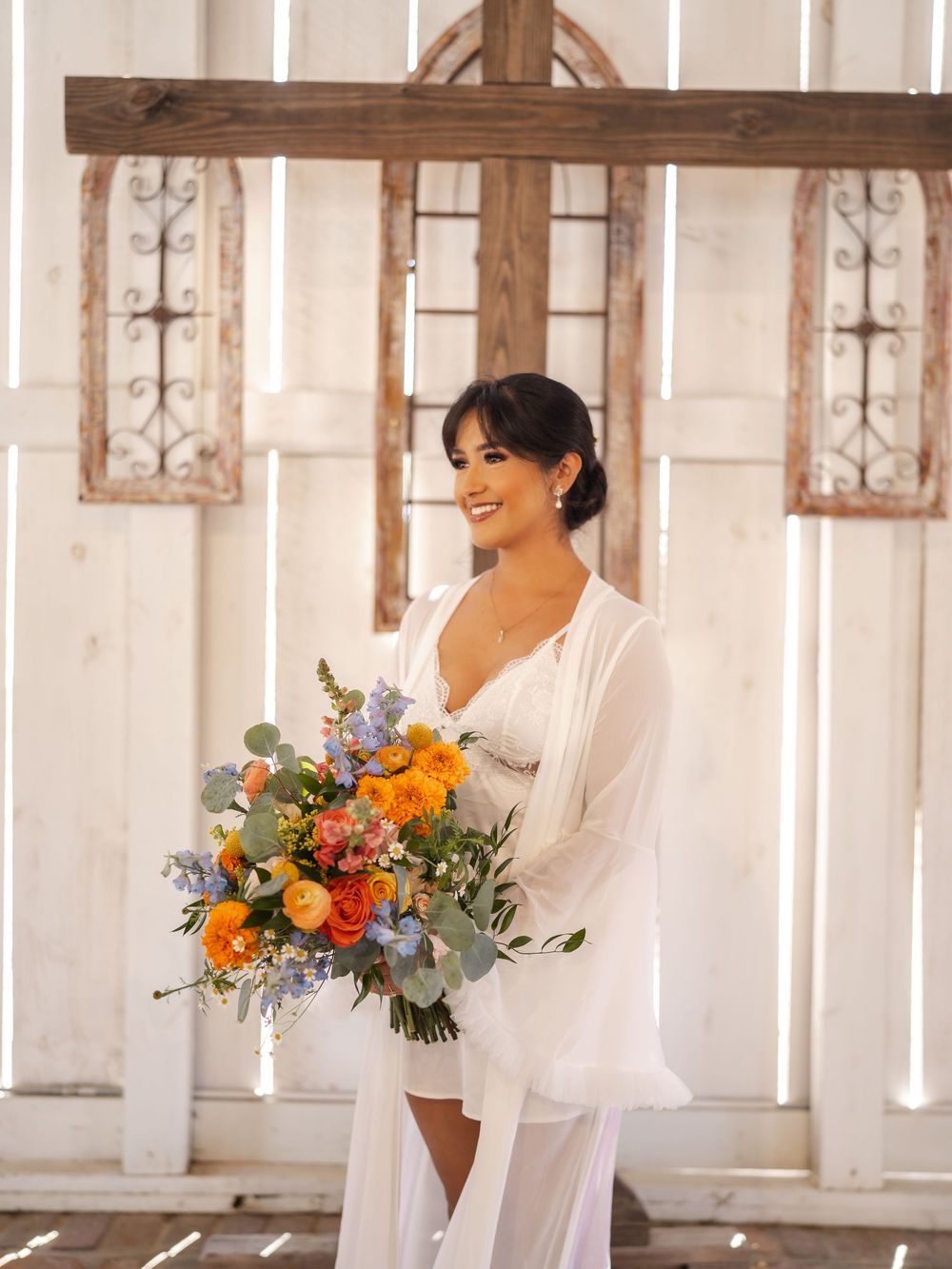 Wedding photography at Hochzeit Hall in Spring, TX. Natural light, candid moments, wedding session, timeless documenting, lifestyle.