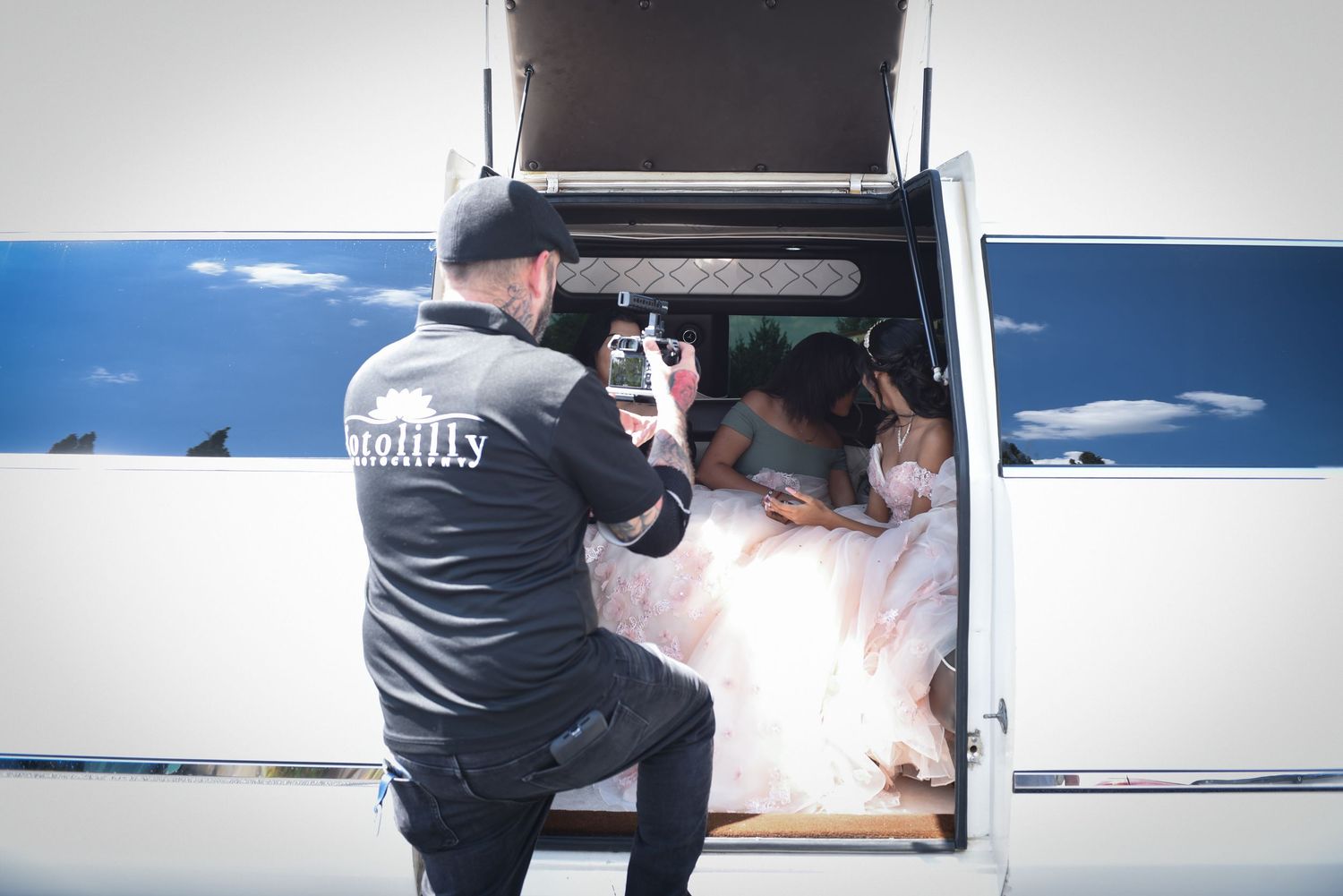quince photographer near me who speaks spanish for families planning a traditional quinceañera