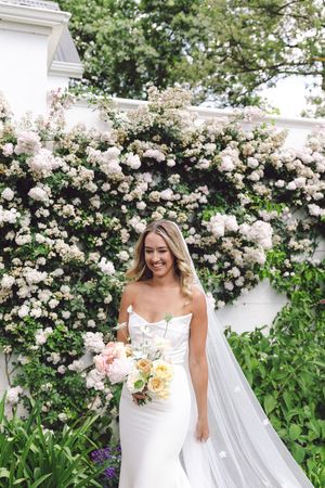 Bridal portrait at La Cotte Franschhoek cottage