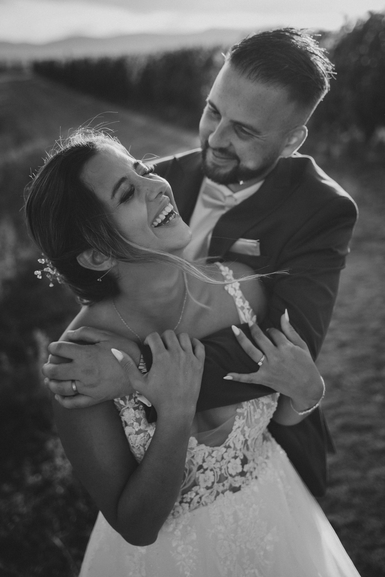 Séance photos de couple pour des mariés avec Thomas Dossmann
