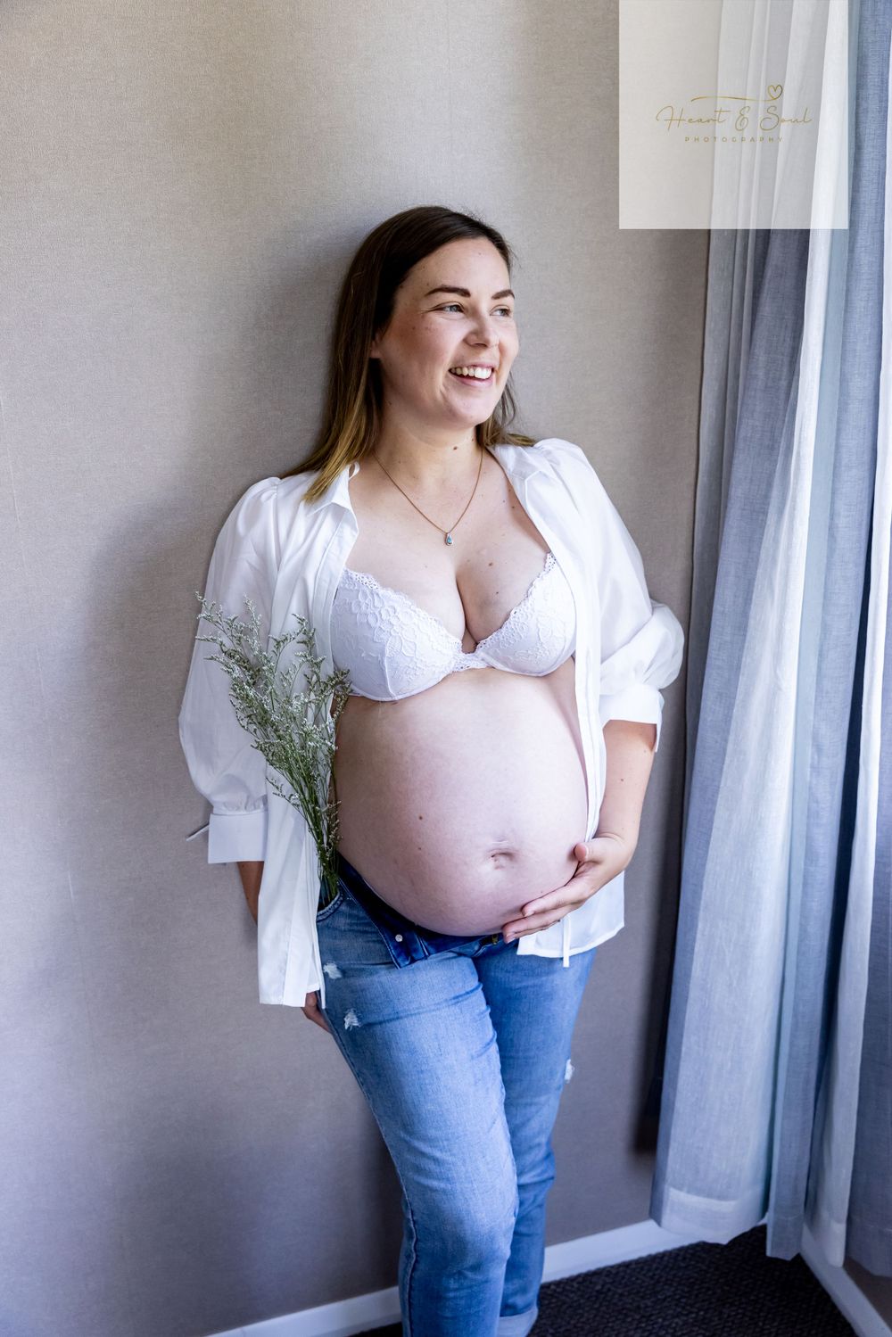 Maternity photography
Lifestyle photography
Motherhood photography