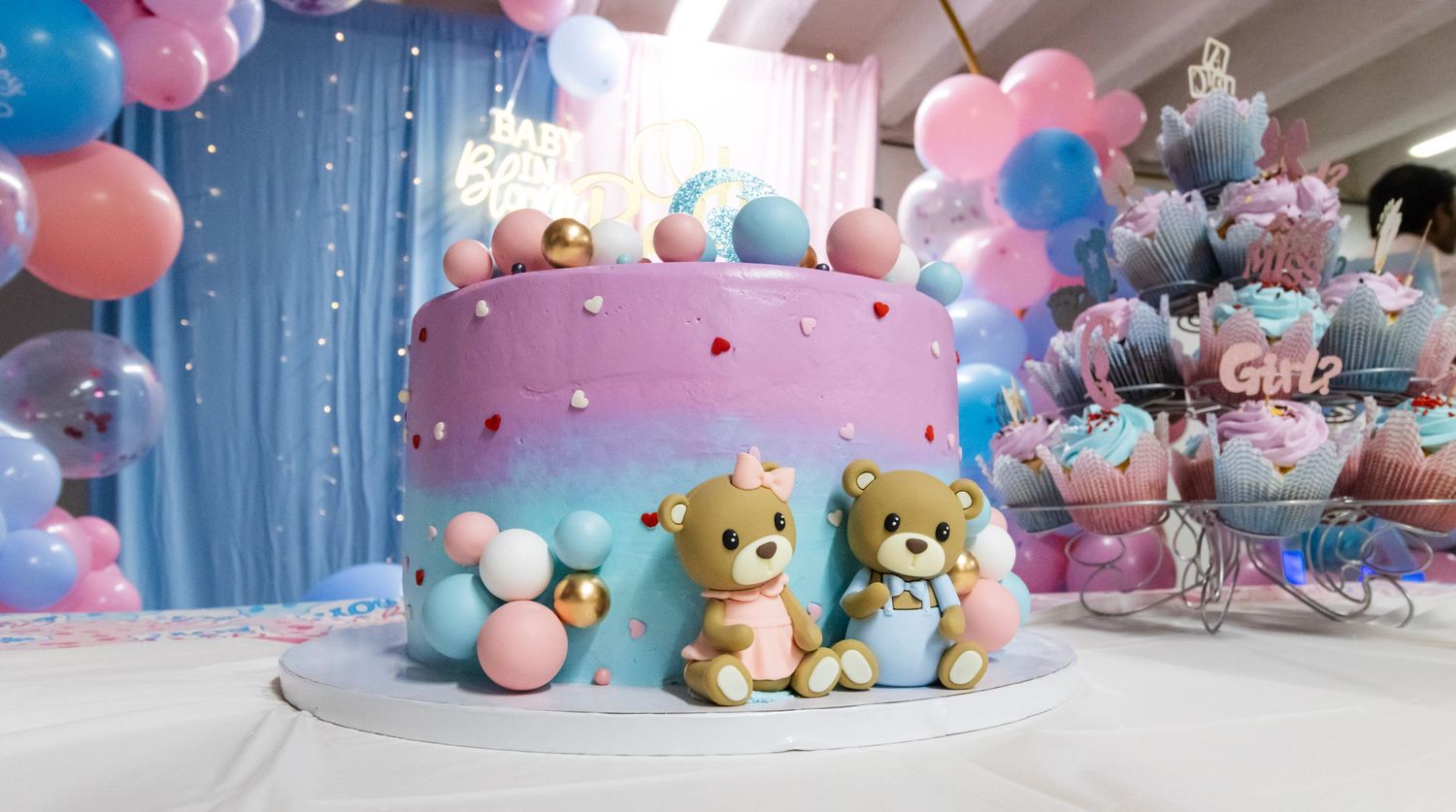 pink and blue gender reveal birthday cake