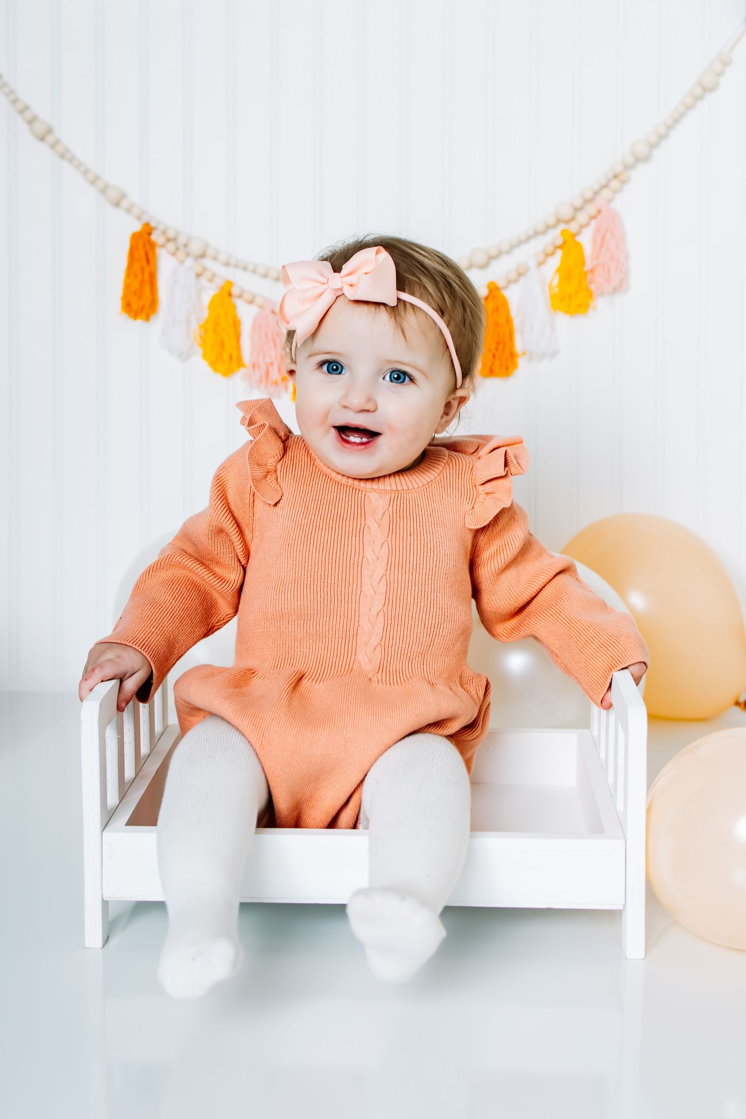 Affordable cake smash photographer in Richmond, Virginia. Milestone photo sessions in RVA. Children photographer in Richmond, Virginia