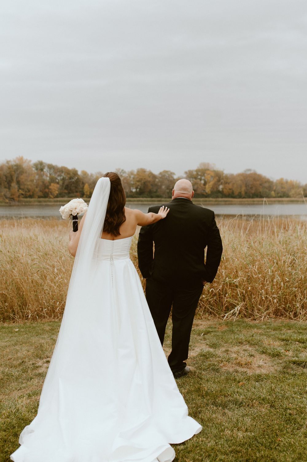 Minnesota Wedding Photographer, Romantic and Authentic Minnesota Photography, Minnesota Couple Photos | Rachel Marie Photography