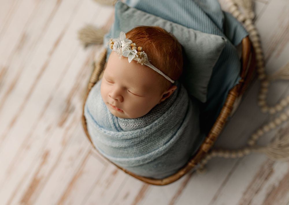 Bailey's Photography | Greenup Kentucky | Newborn Photography Specialist | Portsmouth OH Studio | Red-Haired Baby Girl