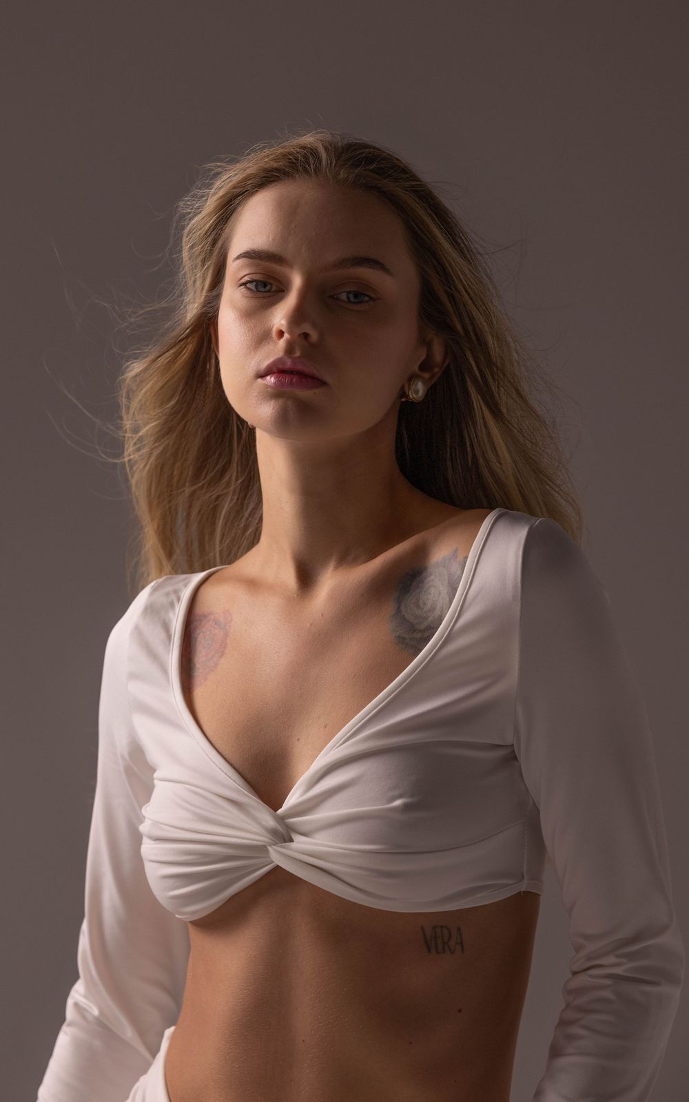 Build a standout modeling portfolio with bold, editorial, and fashion-forward photography. Serving Toronto, Richmond Hill & Vaughan with cre