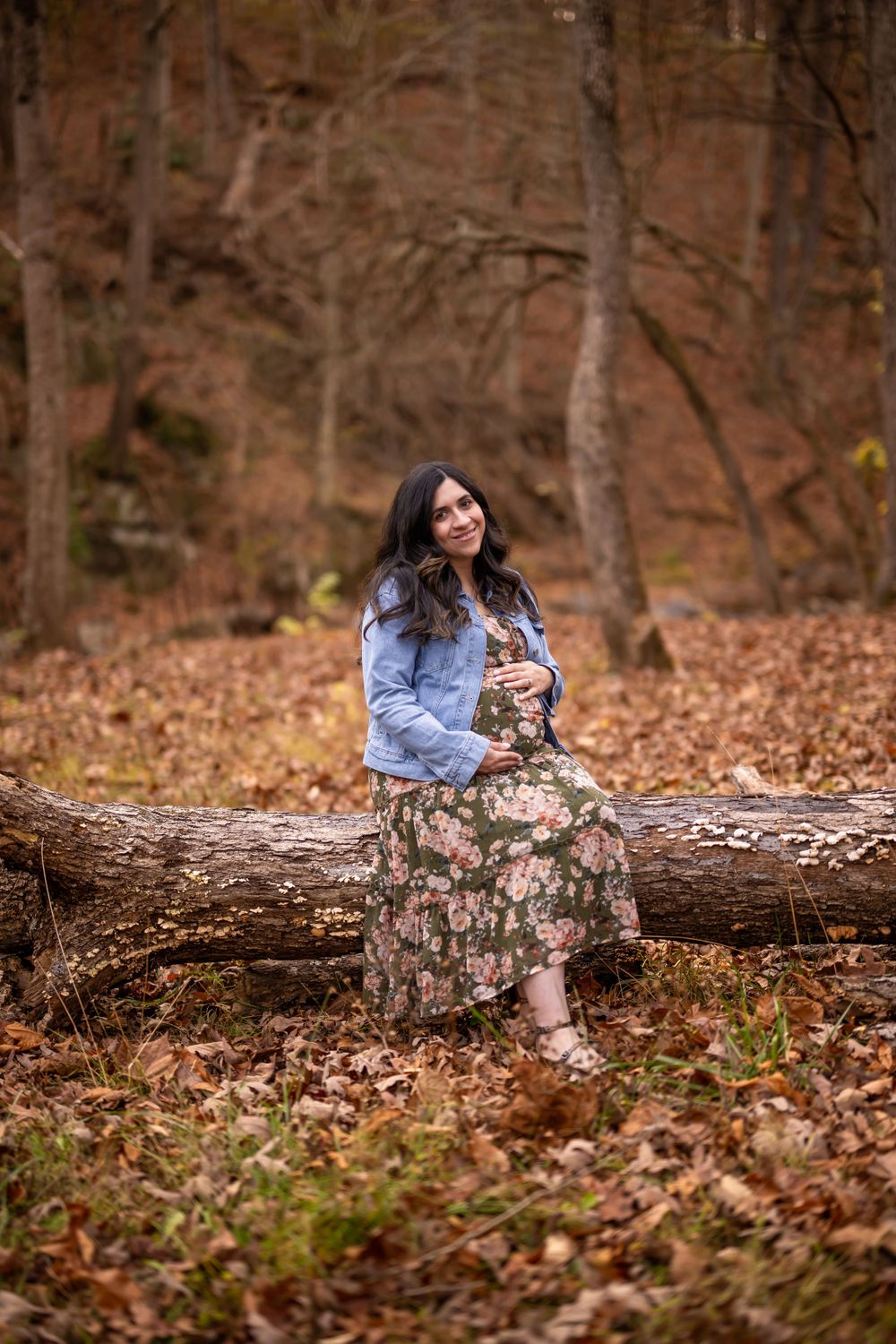 Maryland & Washington DC Maternity Photographer at Rock Creek Park: Boulder Bridge
