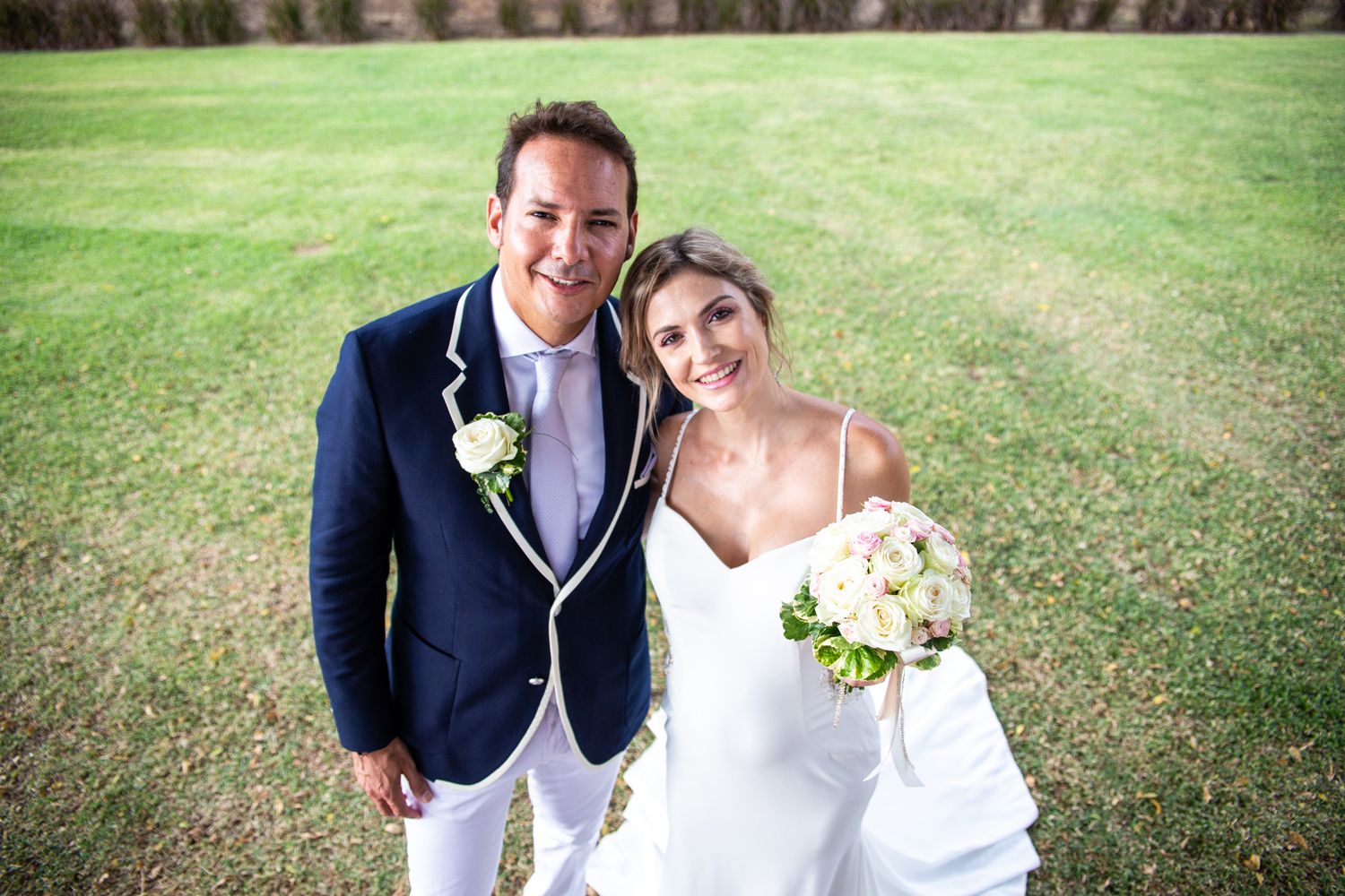 Wedding photography Mauritius photographer. Wedding photographer. Wedding in Mauritius. Family portrait. Holiday in Mauritius