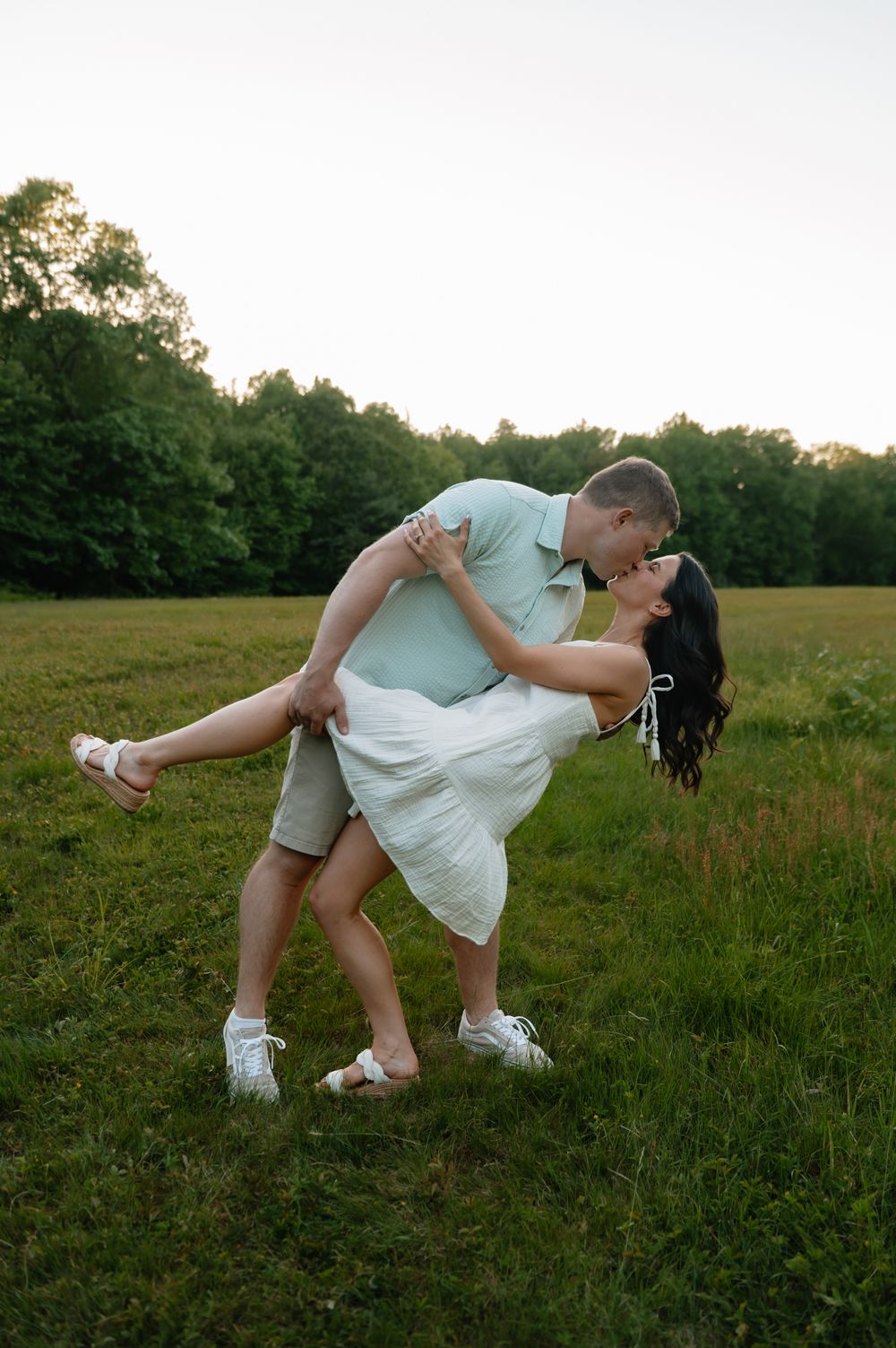 Central Ma engagement photographer