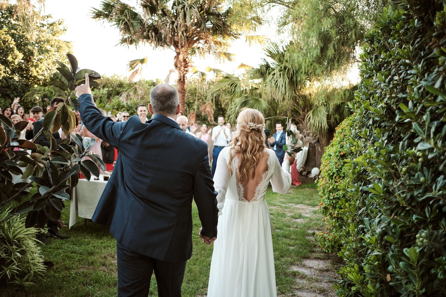 Fotografía documental de boda en Valencia. Reportaje fotográfico en MASÍA SAN AGUSTÍN. MONCADA. Fotógrafo de boda Valencia