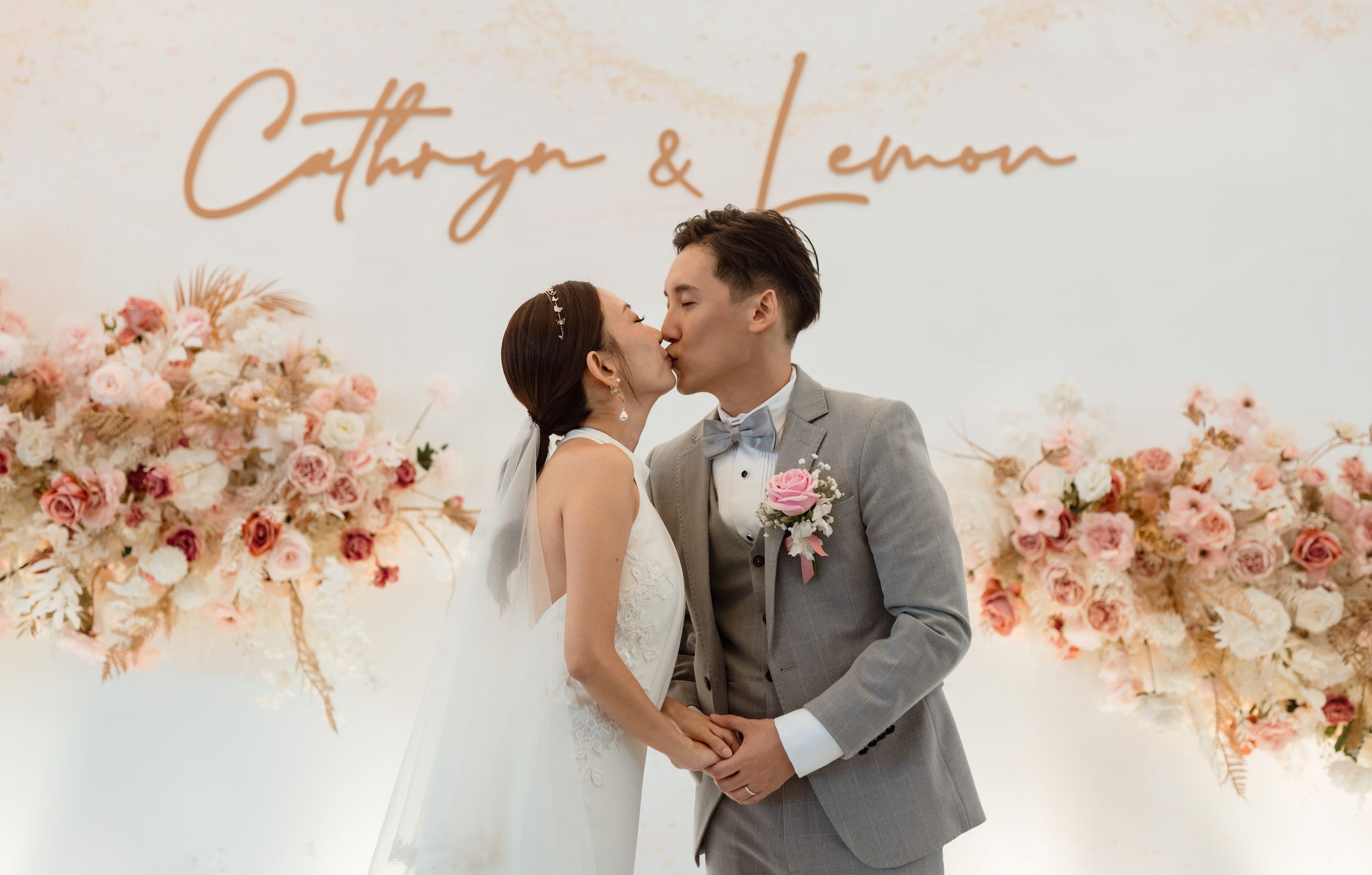 wedding engagement photography
hong kong, bride photo, romantic moment
pre wedding photo
wedding day photo
wedding photo
love story