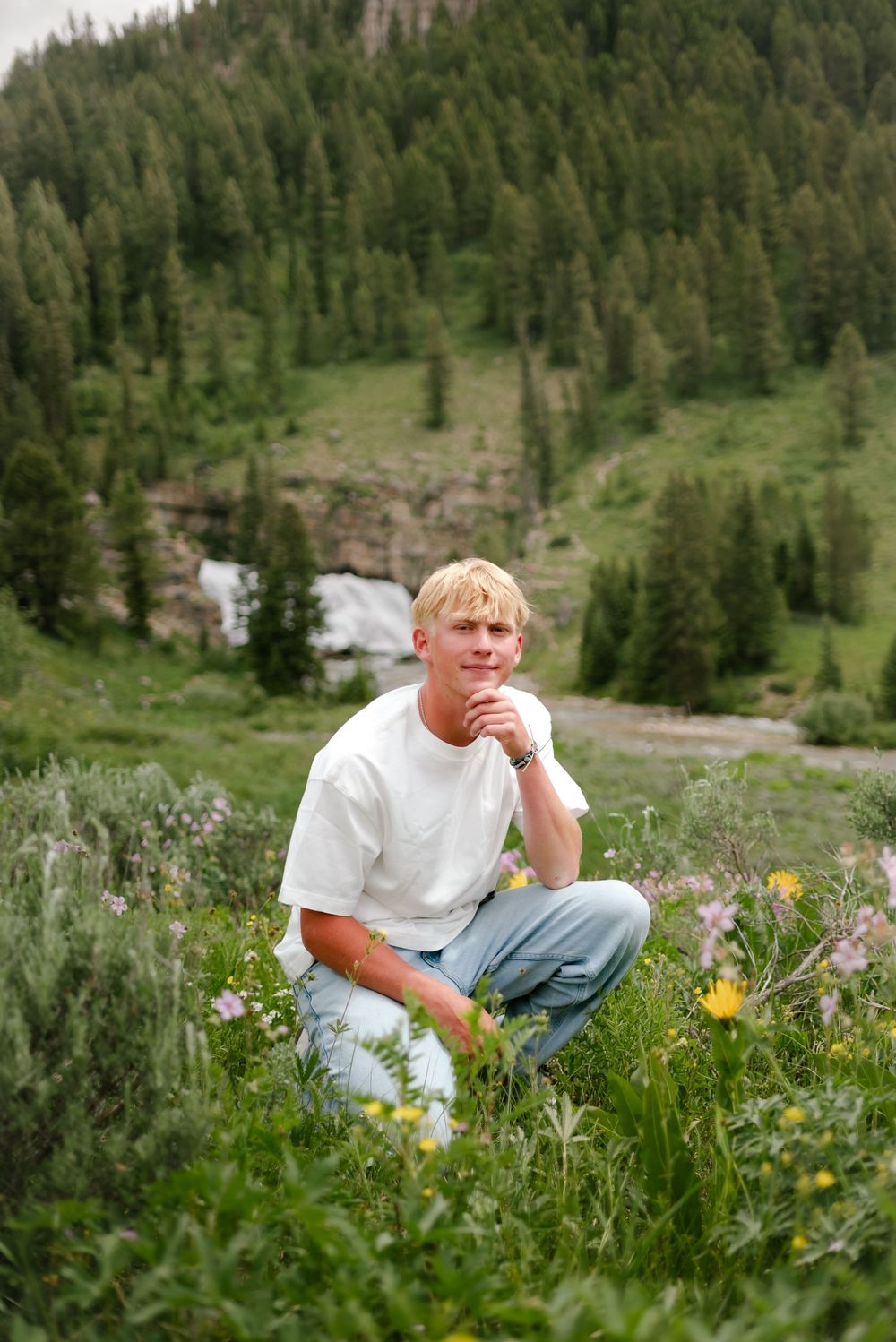 Senior Session at Granite Falls