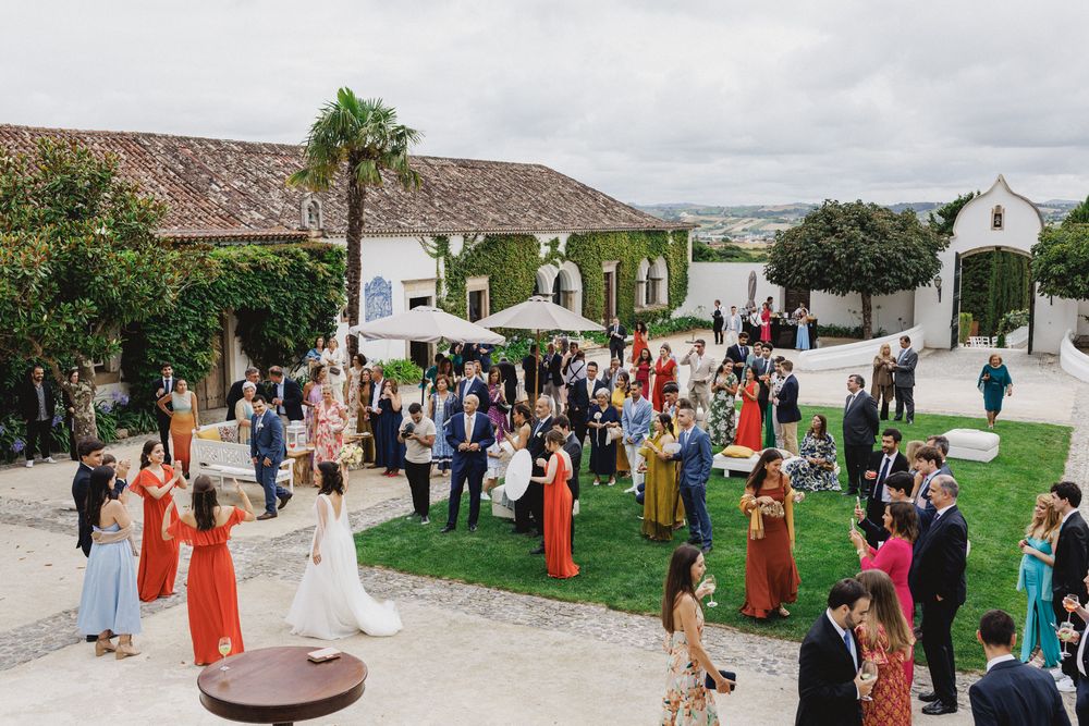 Wedding cocktail hour at Quinta Valle do Riacho