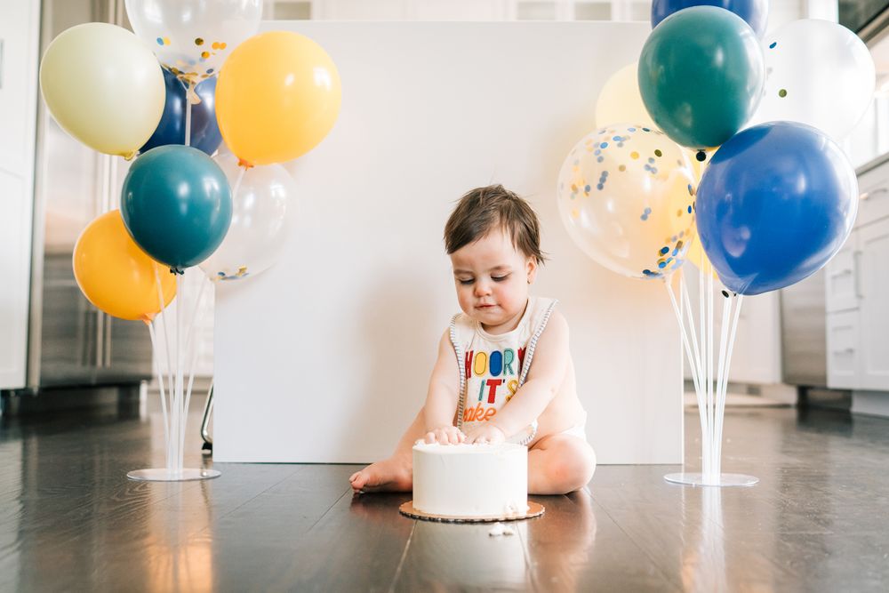 One year old boy cake smash session.