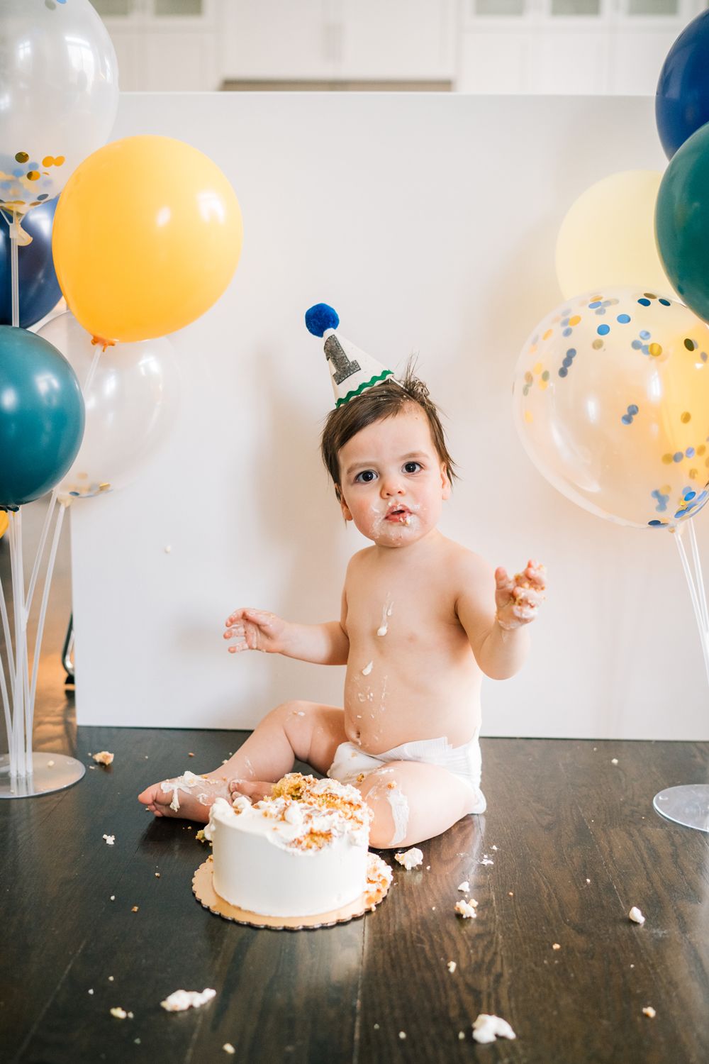 One year old boy cake smash session.