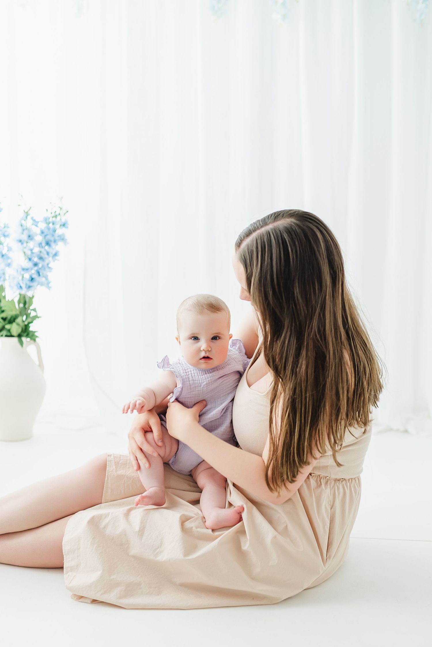 Spring Mother's Day mini photo shoot in the studio in Denver Colorado