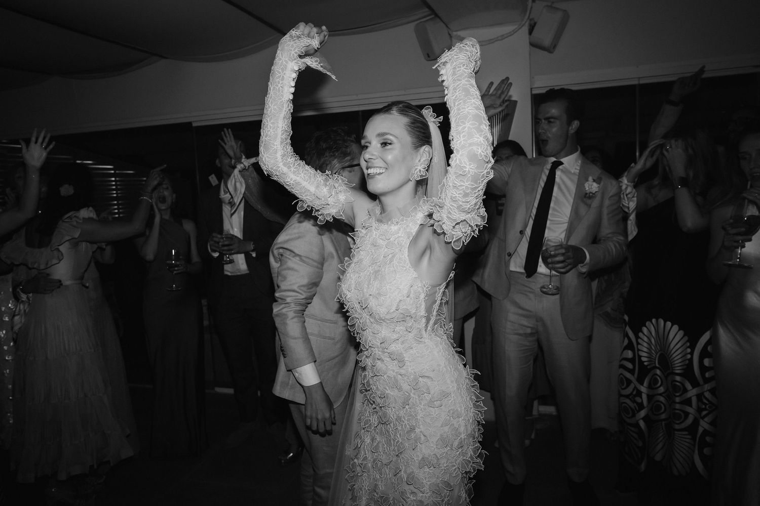 bride dancing at amante ibiza