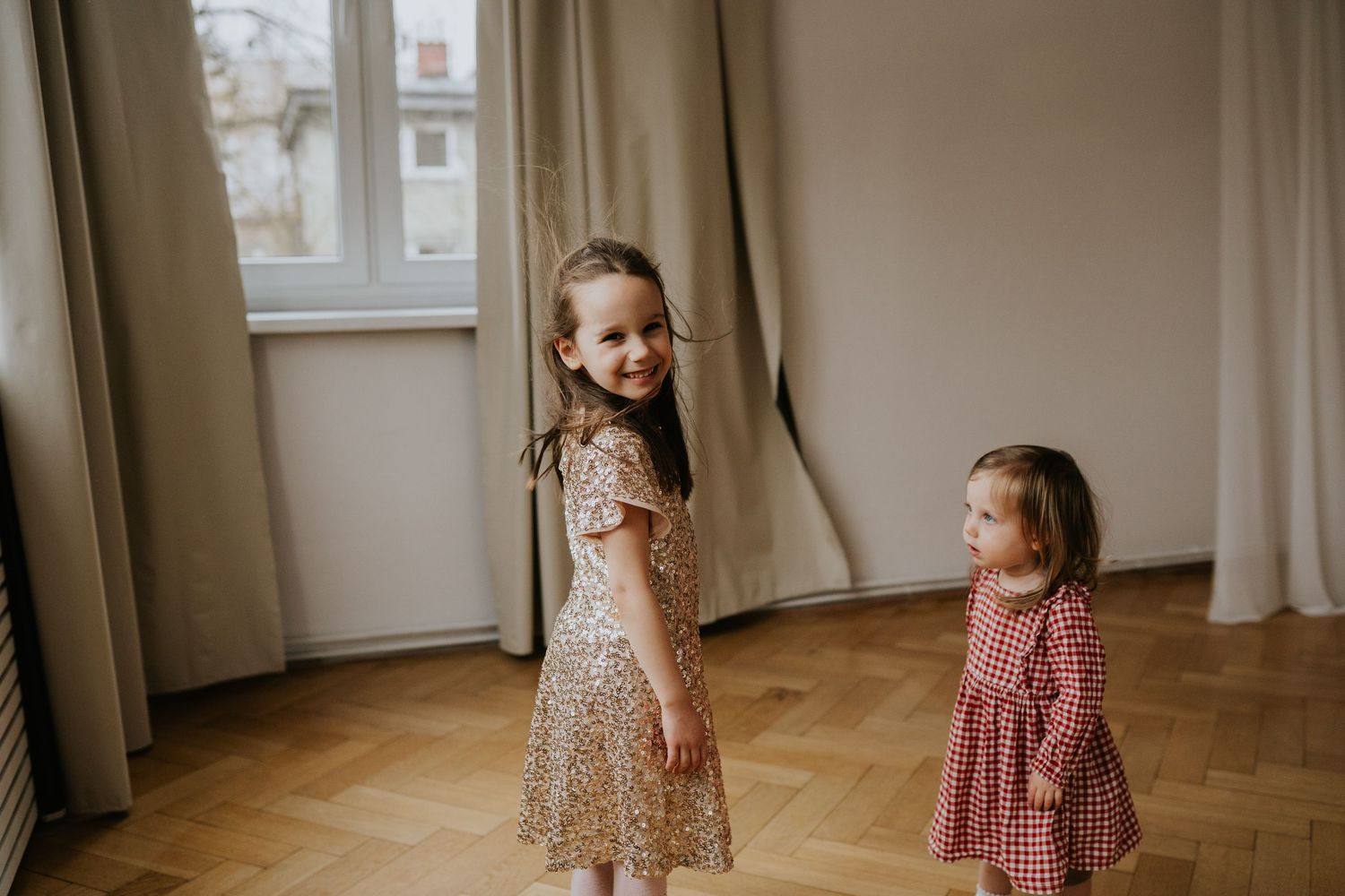 Rodzinna sesja zdjęciowa pokoleniowa Katowice sesja rodzinna w studiu fotograf Katowice fotograf Śląsk zdjęcia rodzinne z dziadkami sesja