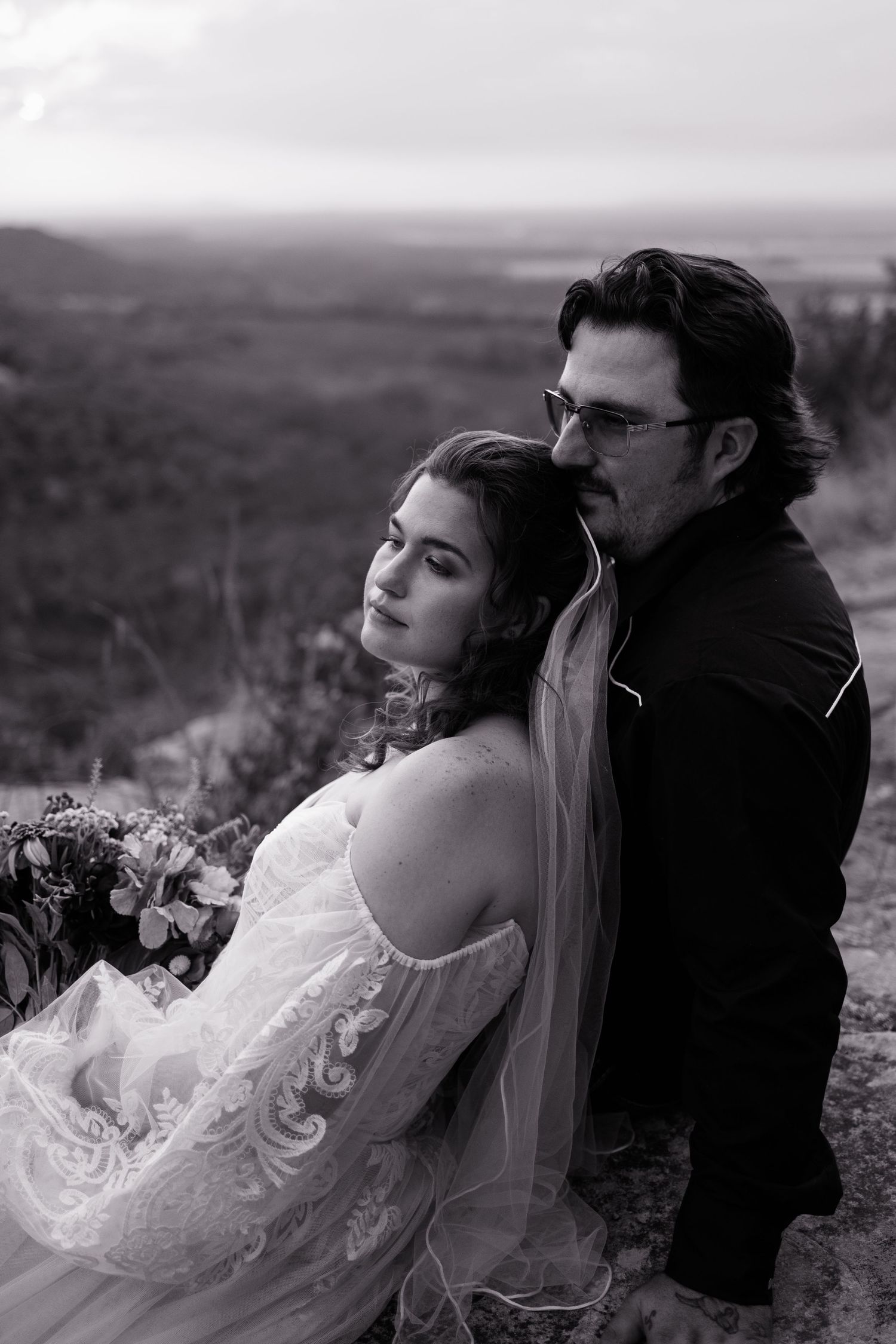 petit jean elopement bride and groom