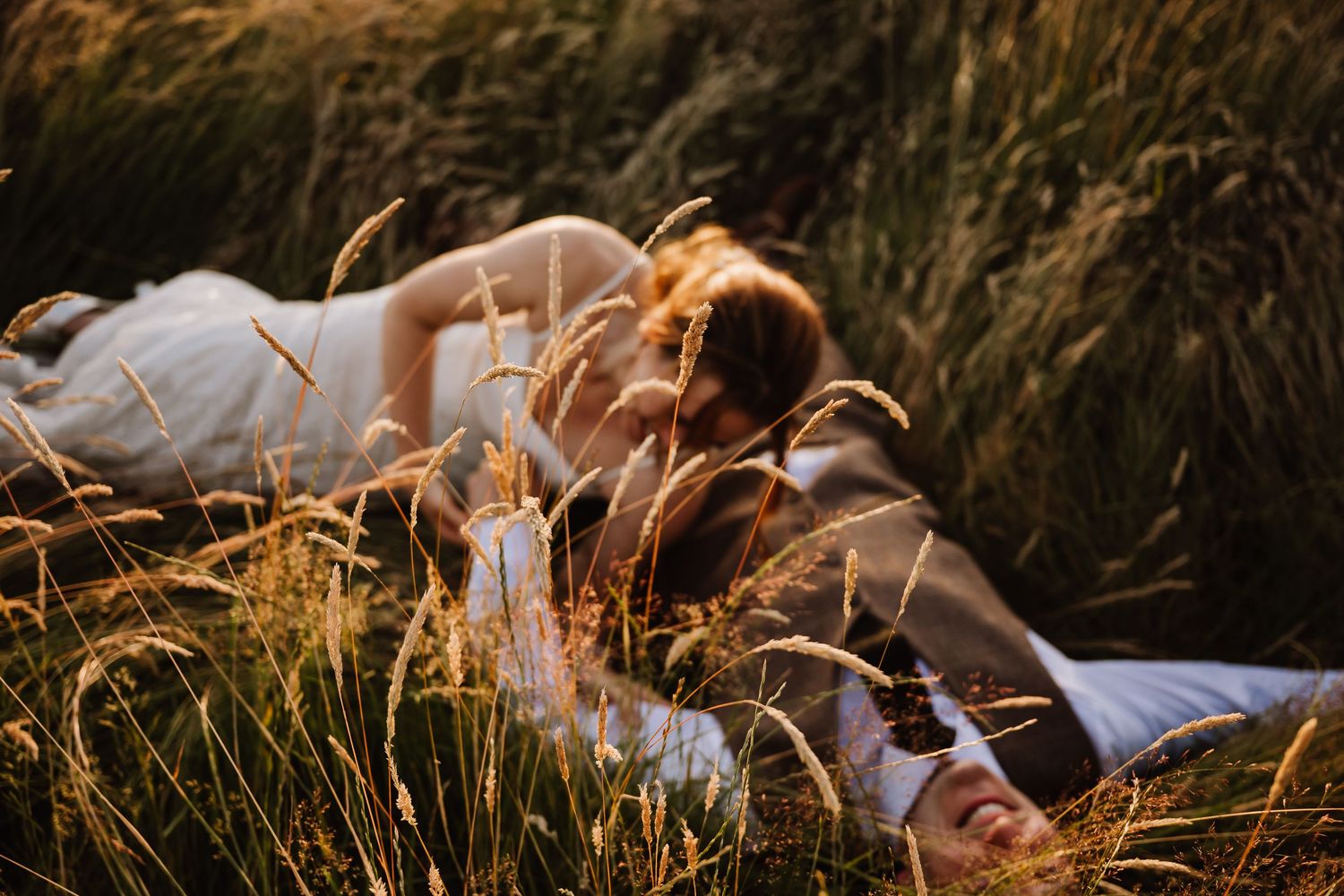 Engagement photos on Chesil Beach Weymouth and Portland. Candid Wedding photographer Weymouth, Portland Dorset.