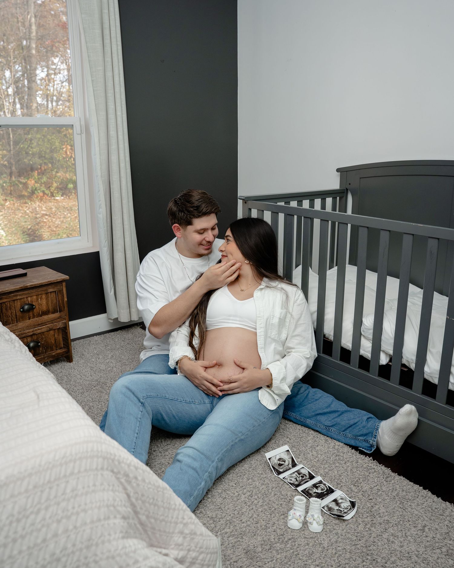 Northern Indiana photographer., goshen Indiana photography. south bend photographer. family photography. maternity photography.