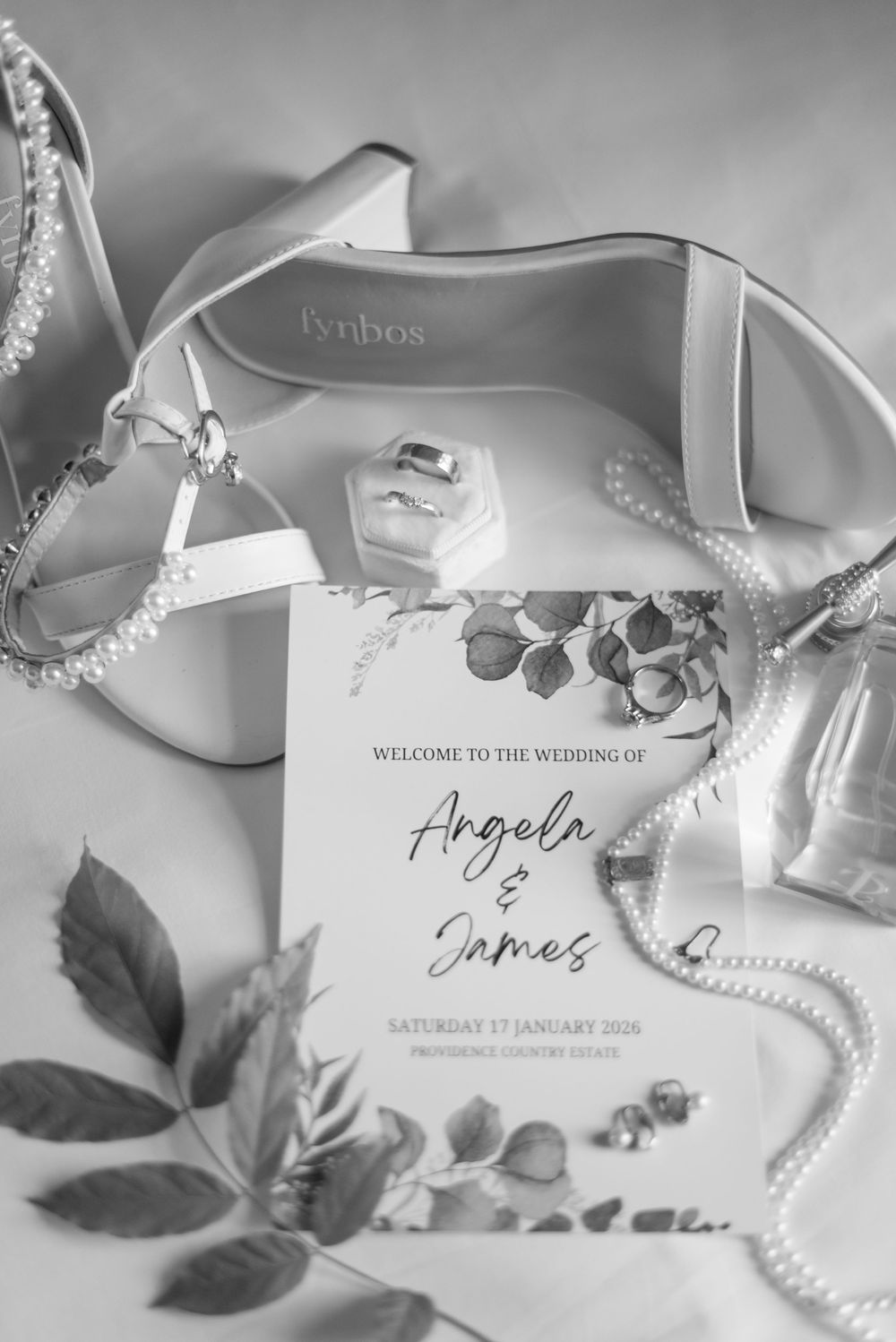 Romantic Midlands wedding photographer