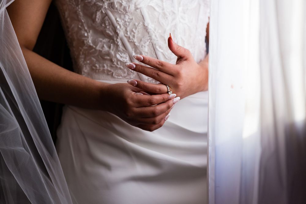 Leading Rhode Island wedding photography studio, award winning documentary wedding photographer, leading Newport wedding photographer