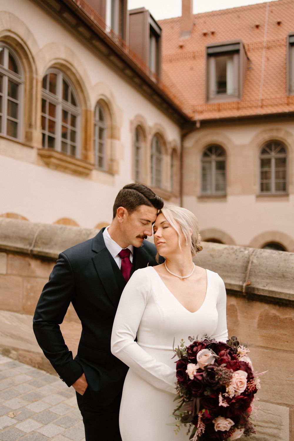 Nuremberg Wedding Photography - Nuremberg City Center Wedding - Wedding Photographer Nuremberg - Johanna Patton Photography