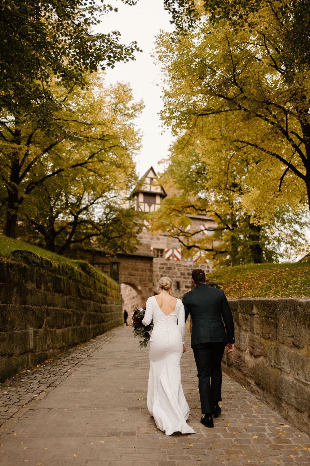 Nuremberg Wedding at the Imperial Castle - Nuremberg City Center Wedding - Wedding Photographer Nuremberg - Johanna Patton Photography