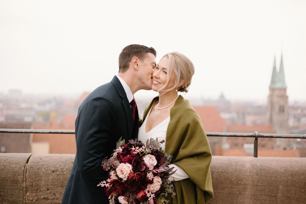 Nuremberg Wedding at the Imperial Castle - Nuremberg City Center Wedding - Wedding Photographer Nuremberg - Johanna Patton Photography