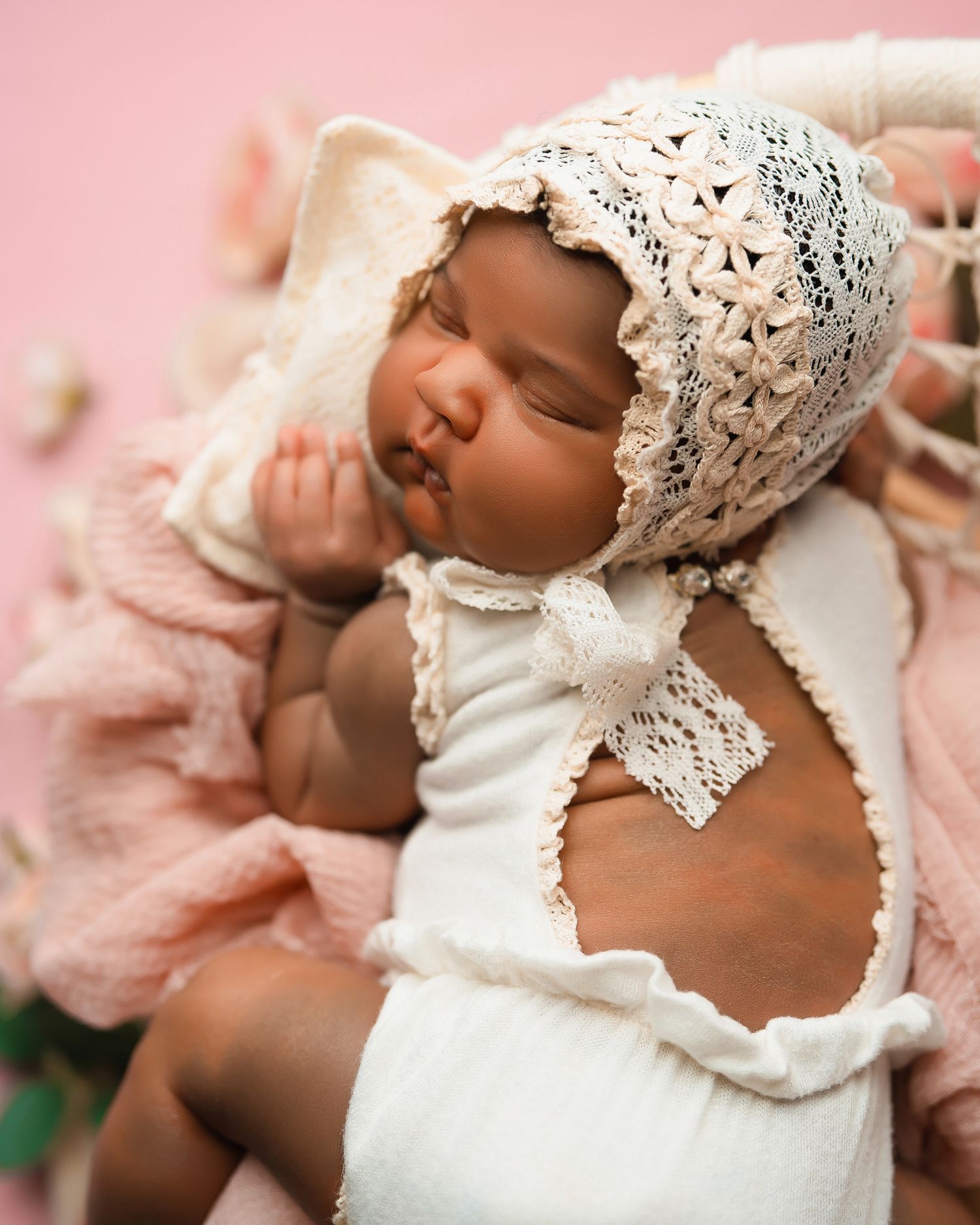 Newborn photography studio located in between Atlanta, Georgia and Birmingham, Alabama with full service photo studio.
