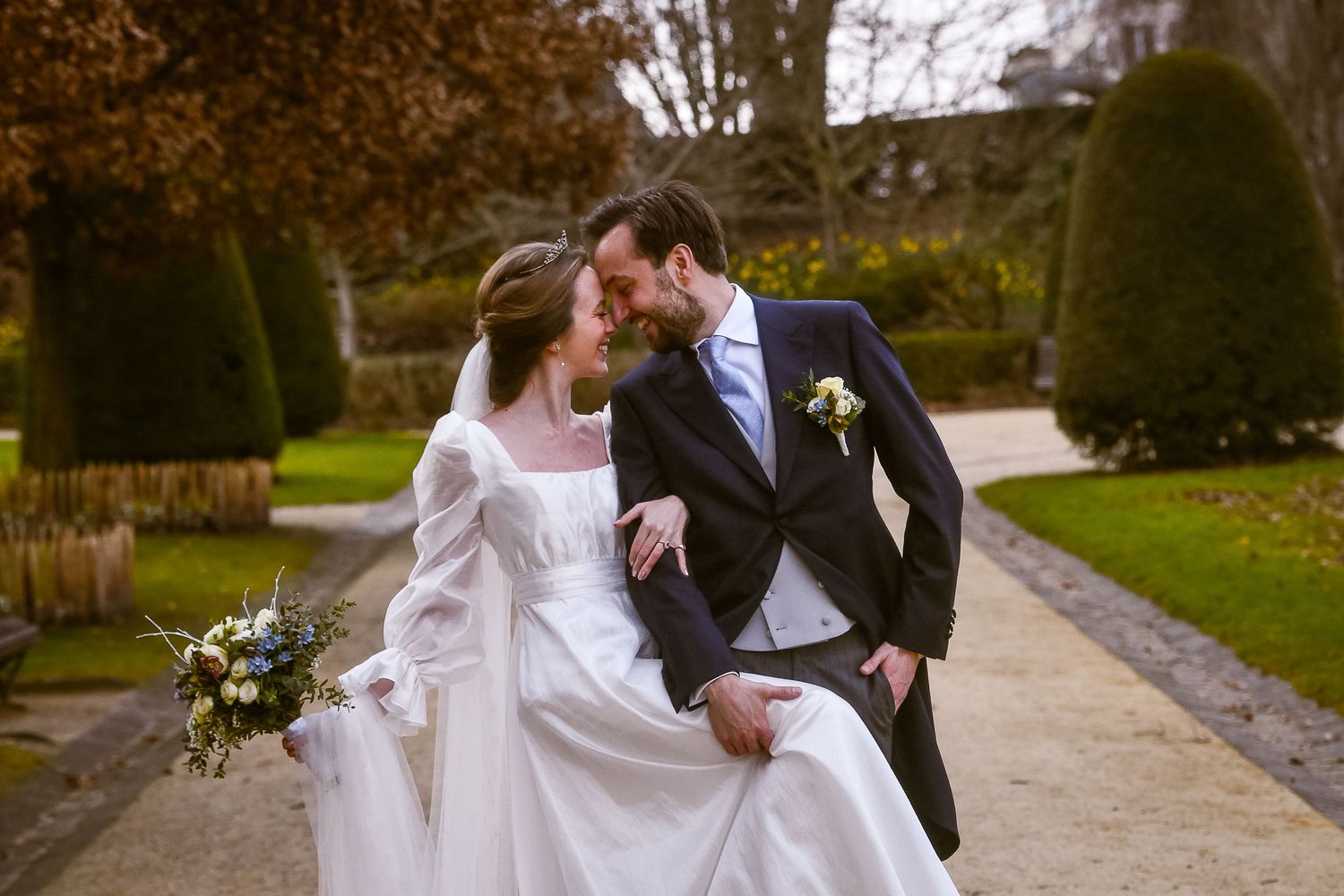 Photo des mariés en Hiver au Château Terblock