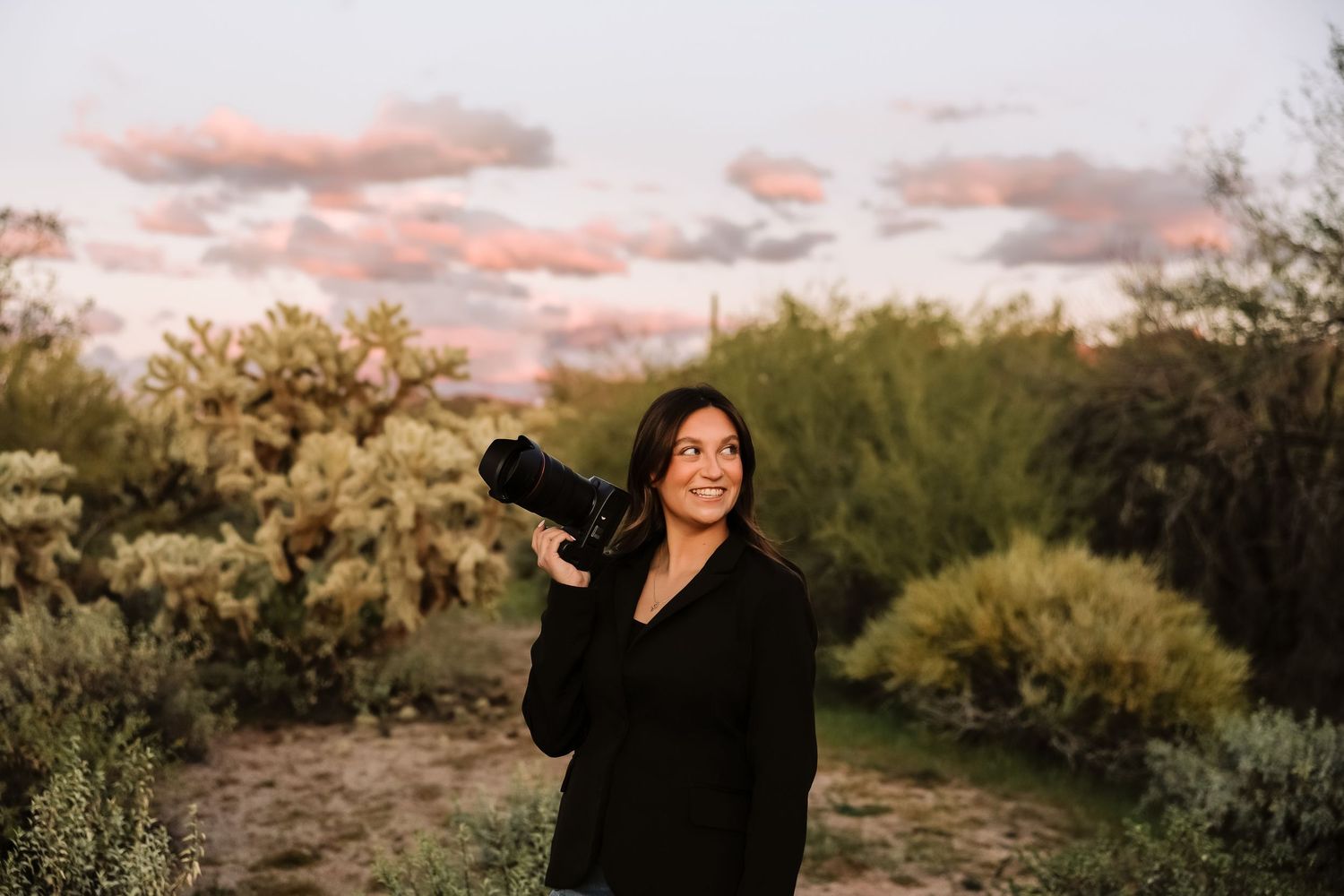True to color, natural editing, arizona engaged couples, arizona seniors, phoenix arizona seniors, gilbert families, Arizona photographer,