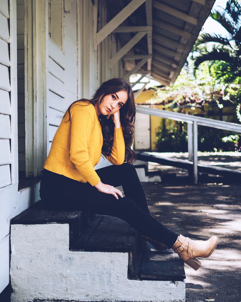 lifestyle model posing for personal branding shot