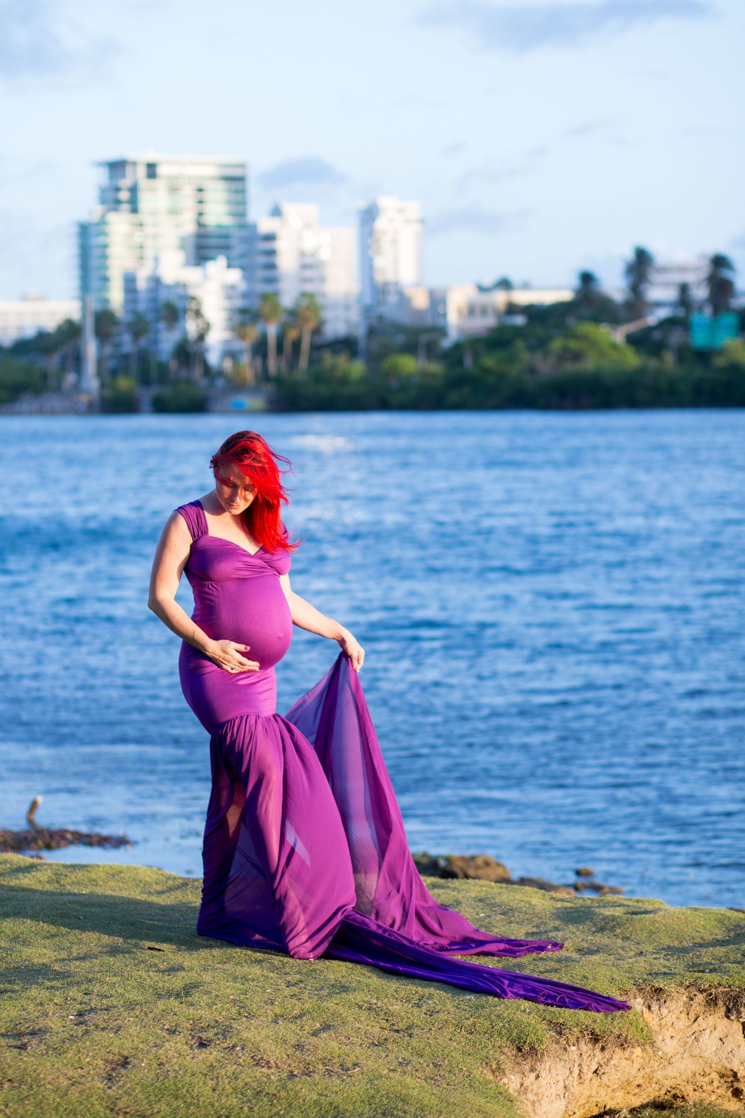 Maternity portrait. Condado Lagoon. San Juan, Puerto Rico.