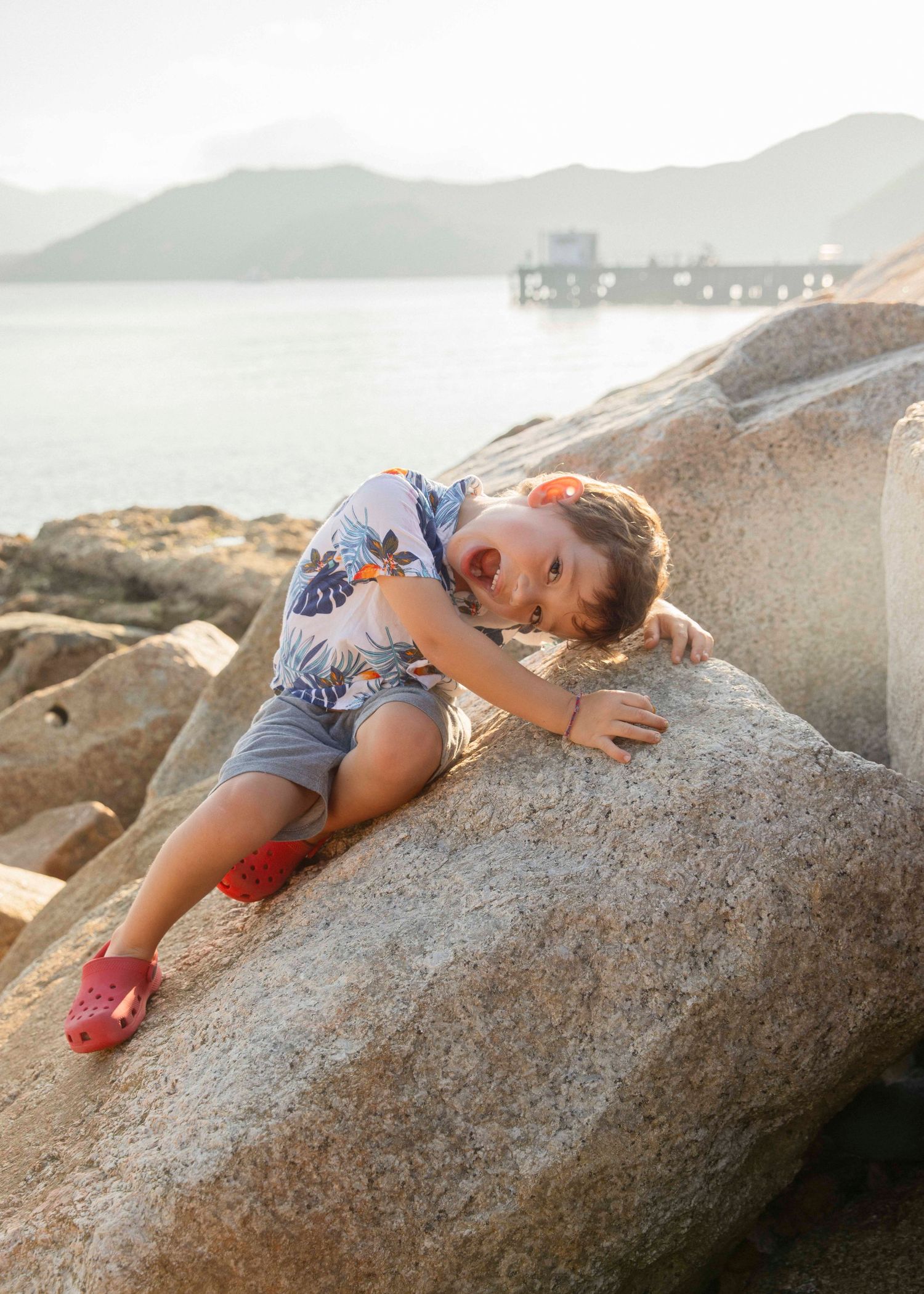 Hong Kong Family photographer Lullaby Images Beach Minis