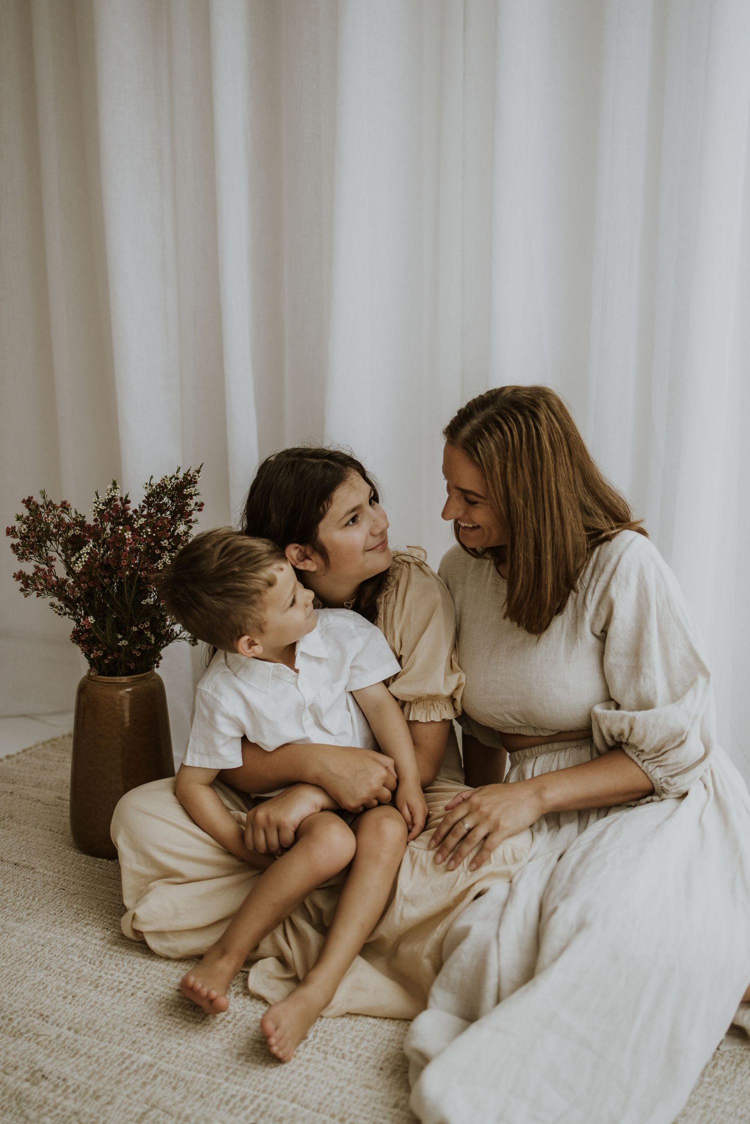 Geelong Lara Torquay Ocean Grove Barwon Heads newborn maternity pregnancy family motherhood couples photographer photography photoshoot