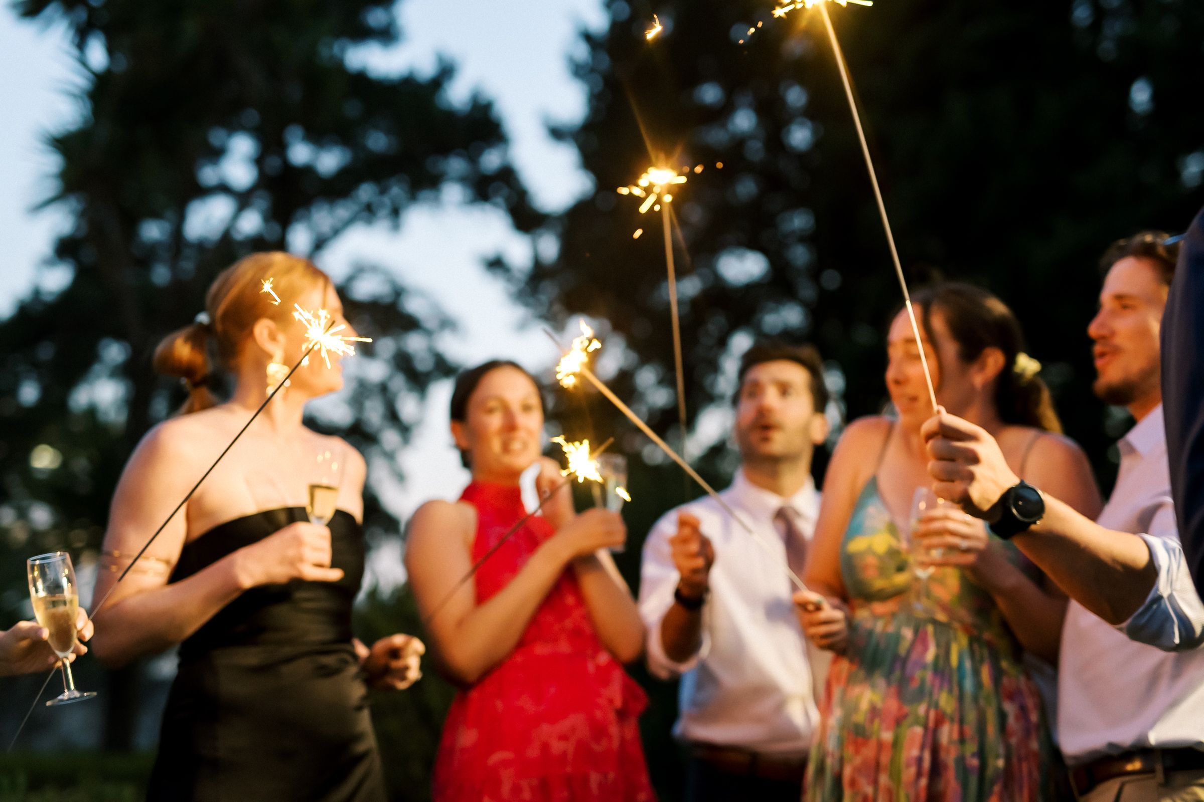 Joyful candid moments during Rachael and Aaron’s Quinta do Torneiro wedding in Lisbon, Portugal