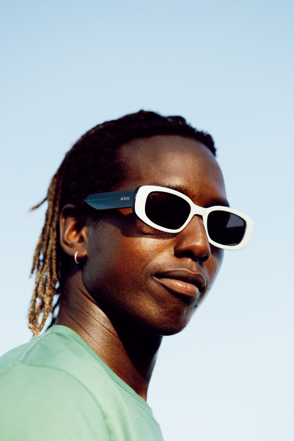 Lifestyle surf océan lunettes de soleil
