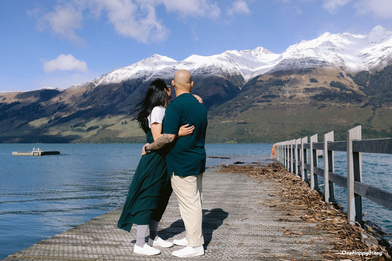 Destination wedding photographer capturing a sunset moment in Queenstown, New Zealand.
