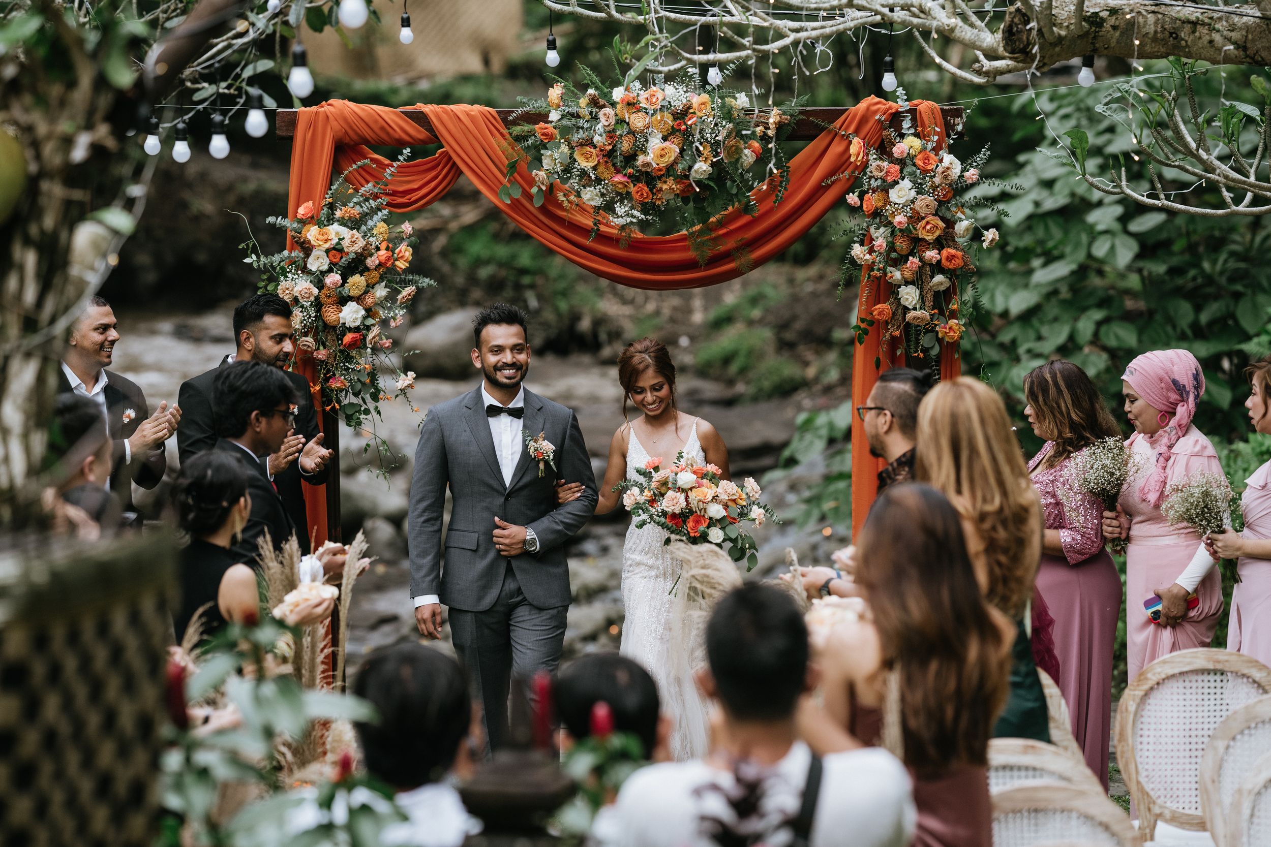 Professional wedding photographer in Bali