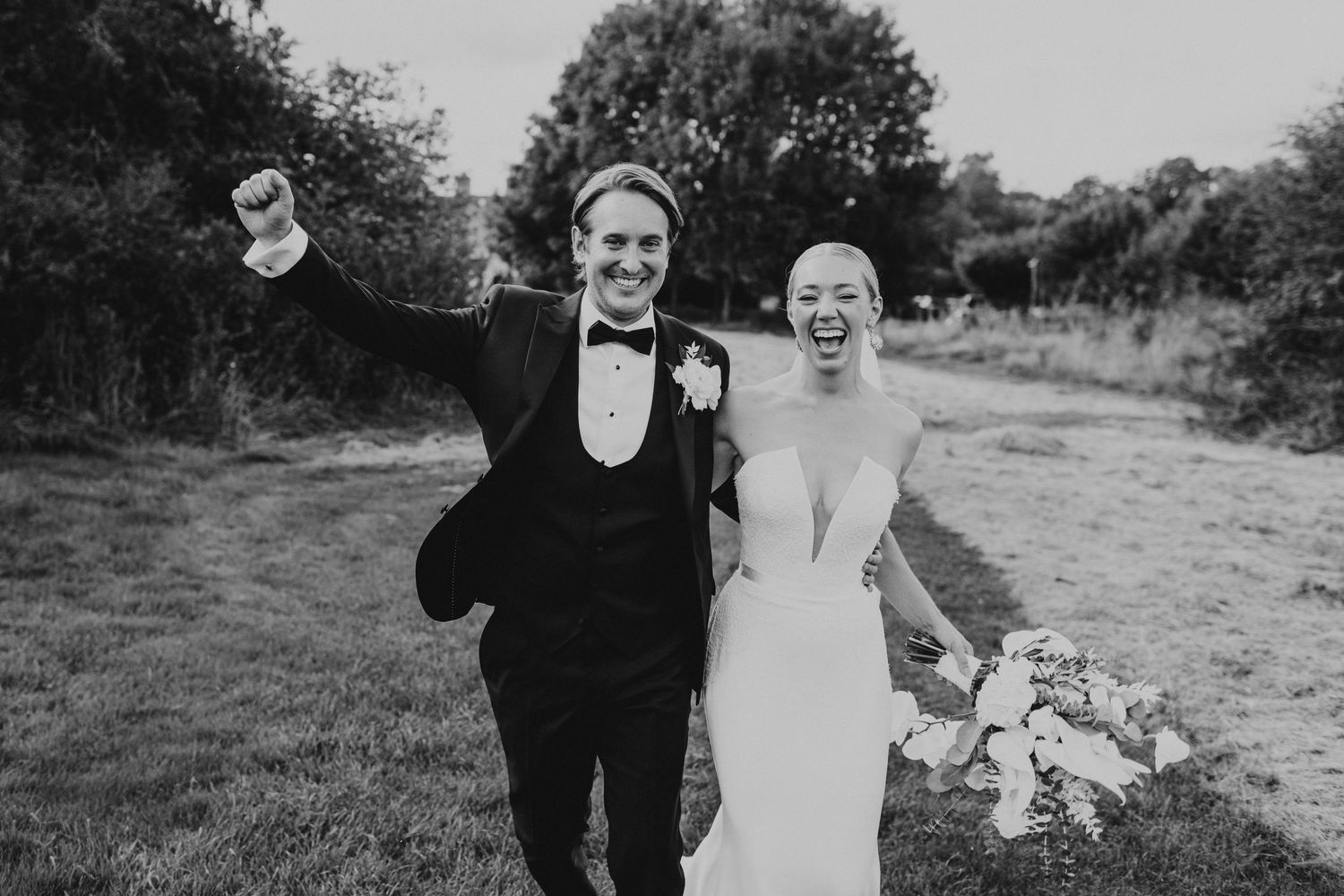 Cotswolds wedding photographer