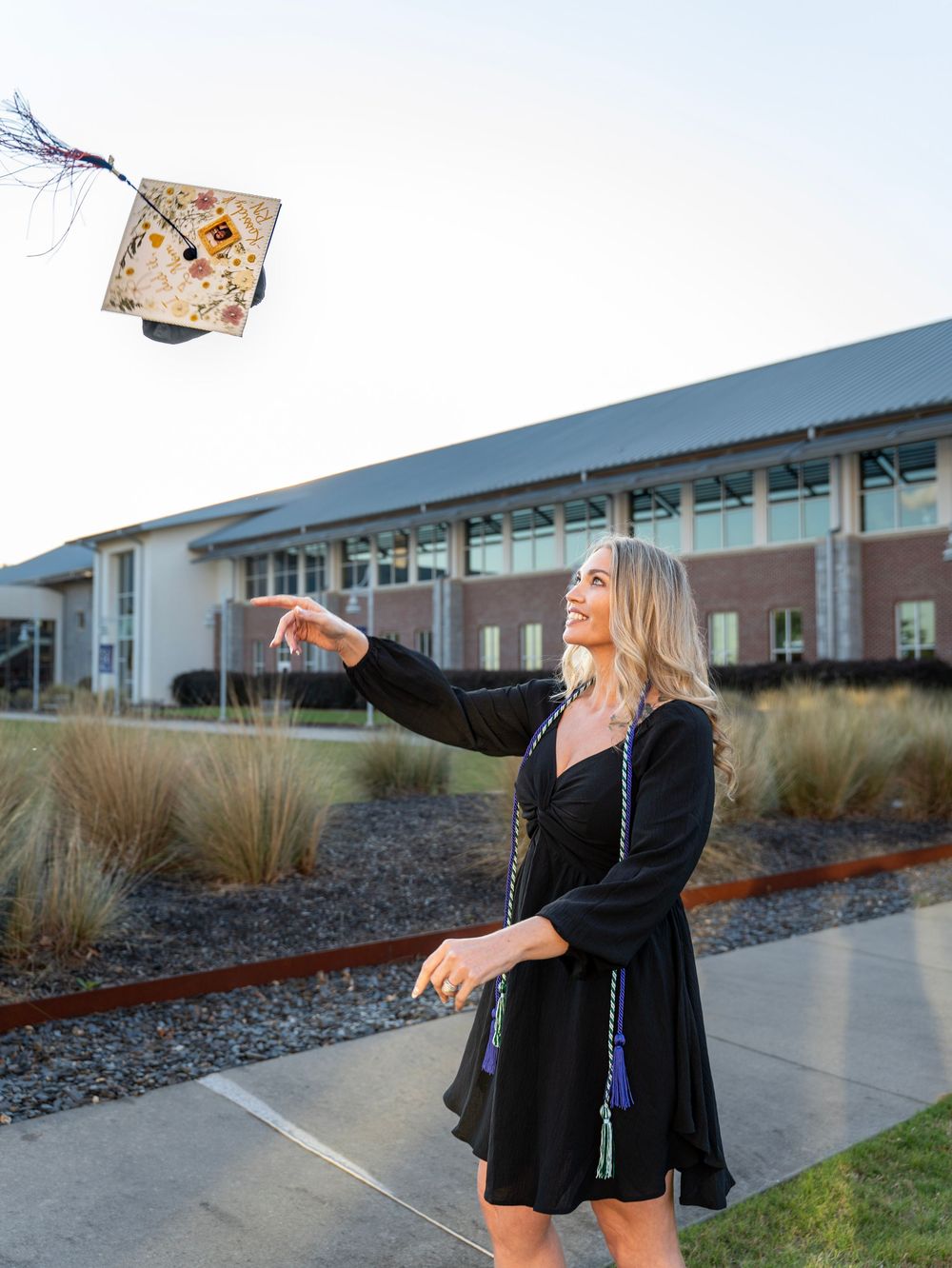 Cartersville Georgia Highlands College Campus. RN Graduate Portrait Session. Alumni.