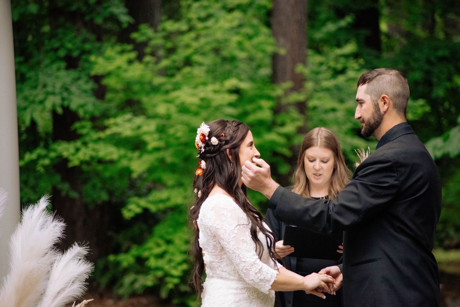 Wedding Photographer,  Salem Oregon,  Central Oregon, Bend Oregon,  Eugene Oregon