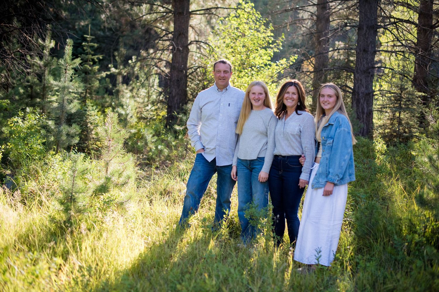 Family Photographer,  Bend Oregon,  Central Oregon,  Oregon, Pacific Northwest,  Sisters,  Sunriver, Tumalo Falls. Redmond.