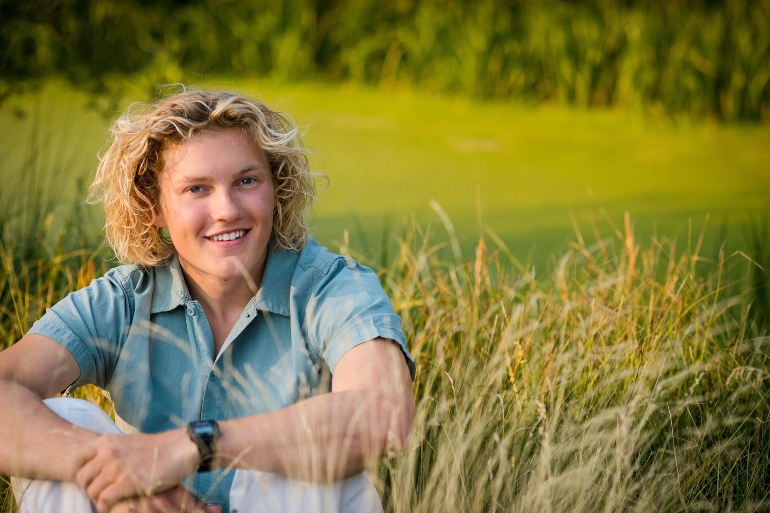 Senior Portrait Photographer, Senior Picture Photographer,  Bend Oregon, Central Oregon,  Sunriver Oregon, Redmond Oregon.