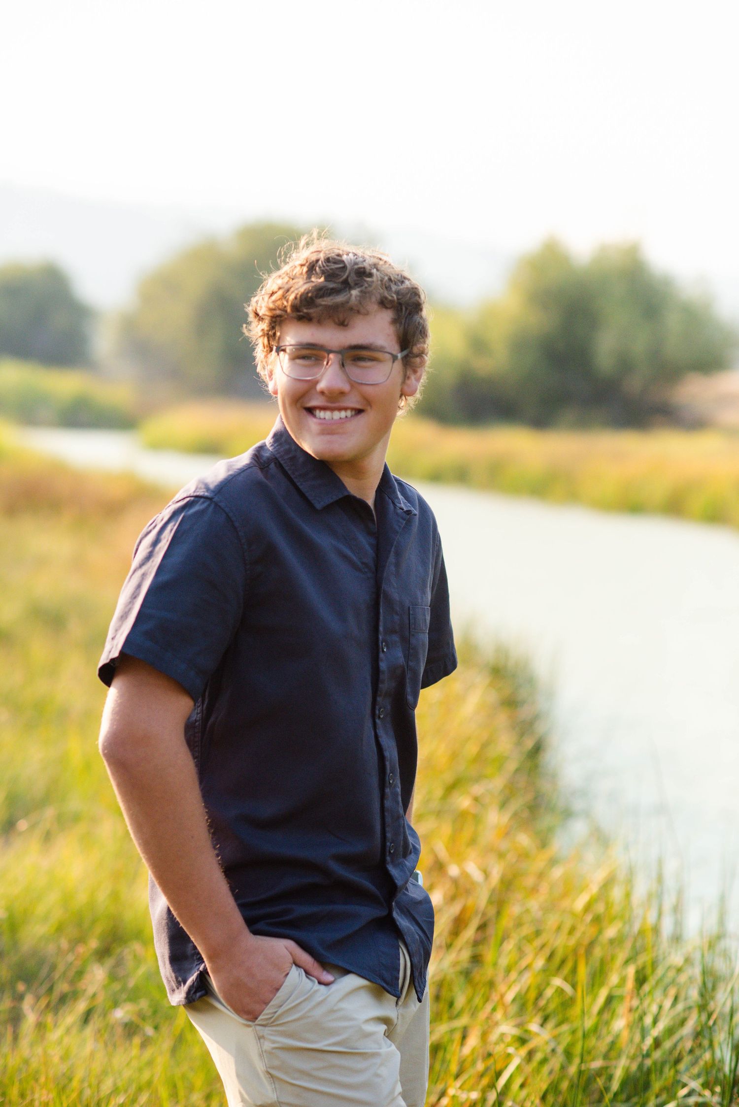 Senior Portrait Photographer, Senior Picture Photographer,  Bend Oregon, Central Oregon,  Sunriver Oregon, Redmond Oregon