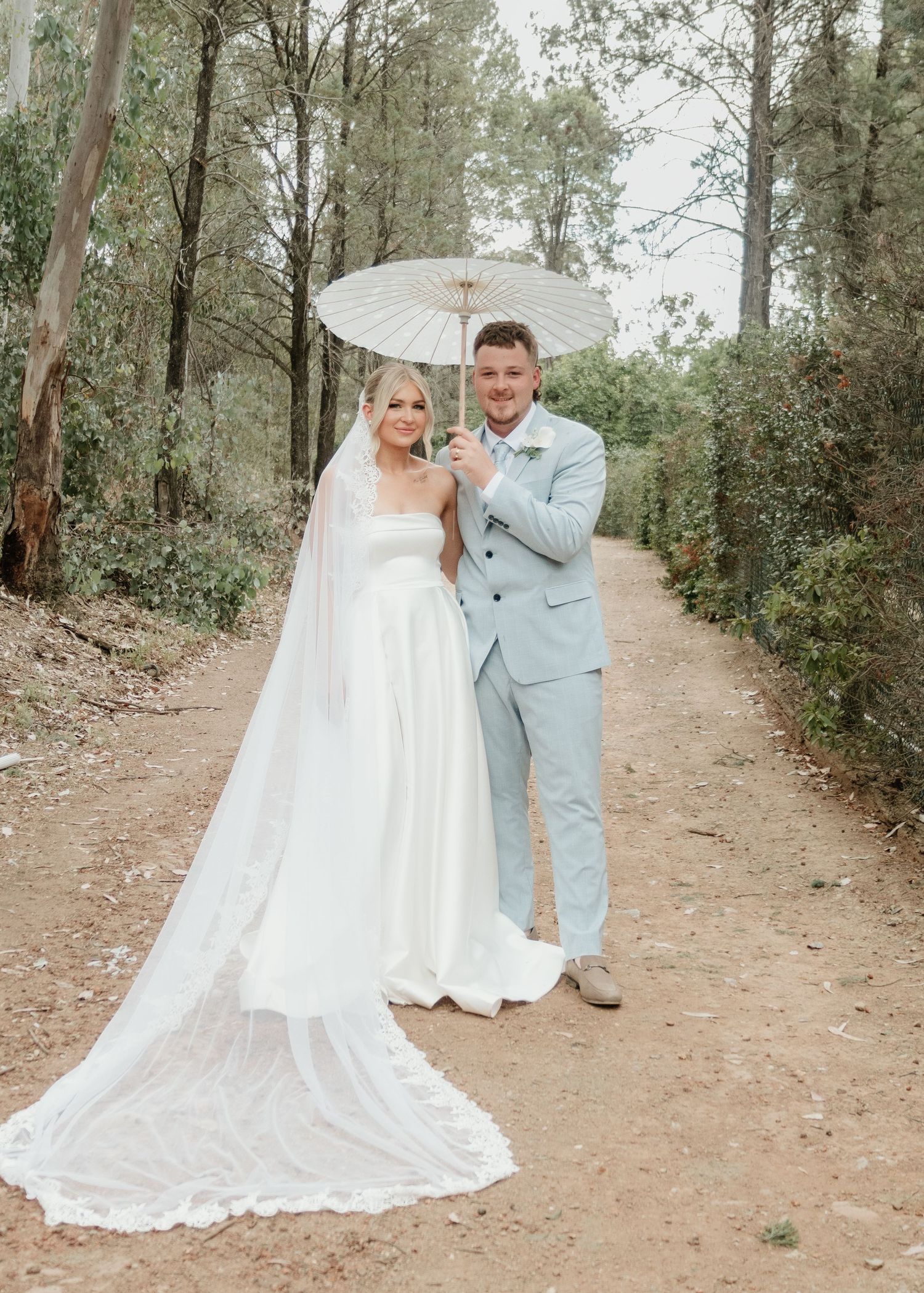 Wedding photography Junee Cootamundra Riverina Wagga Wagga capturing connection